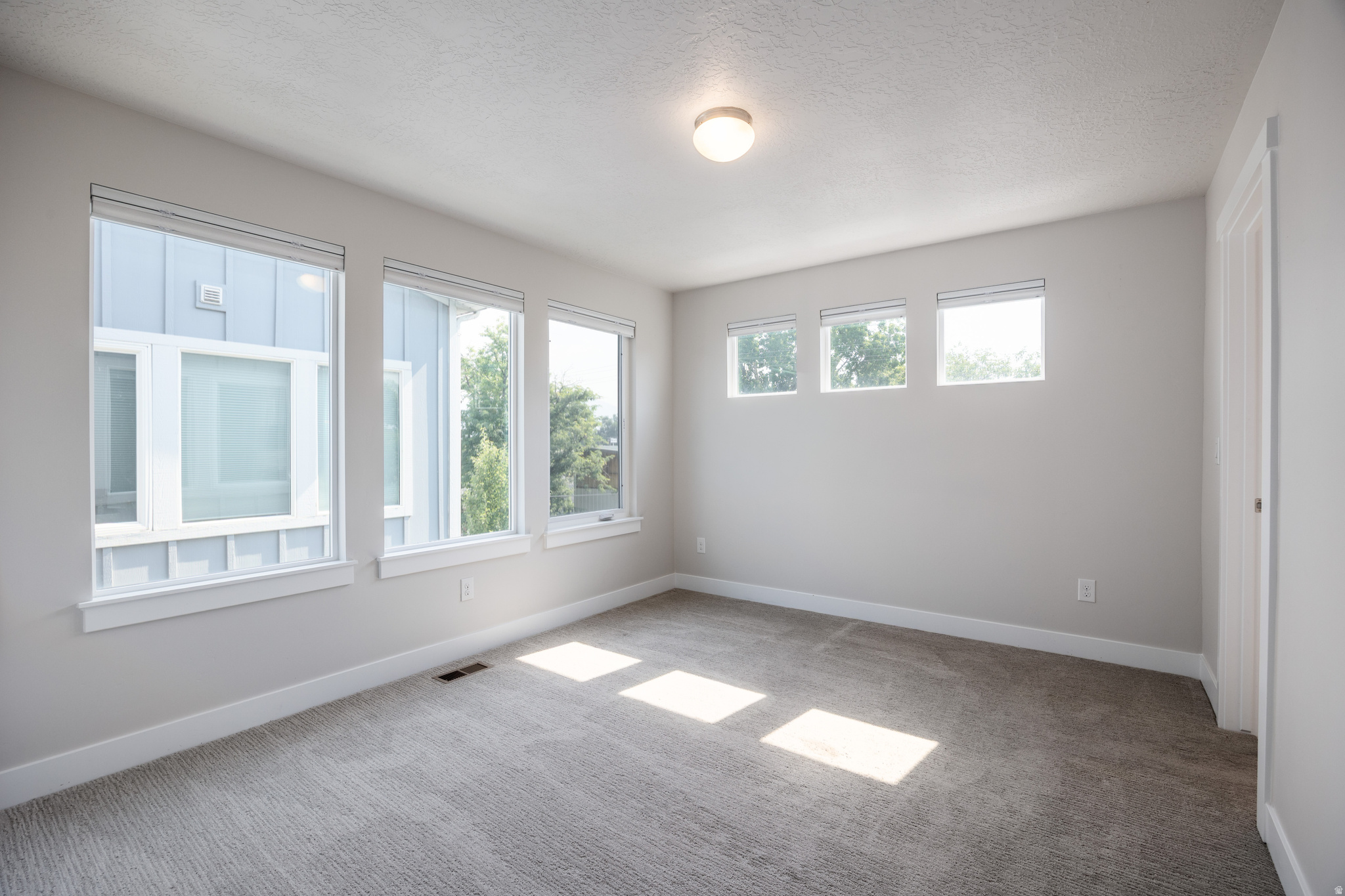 WEST TEMPLE - Residential