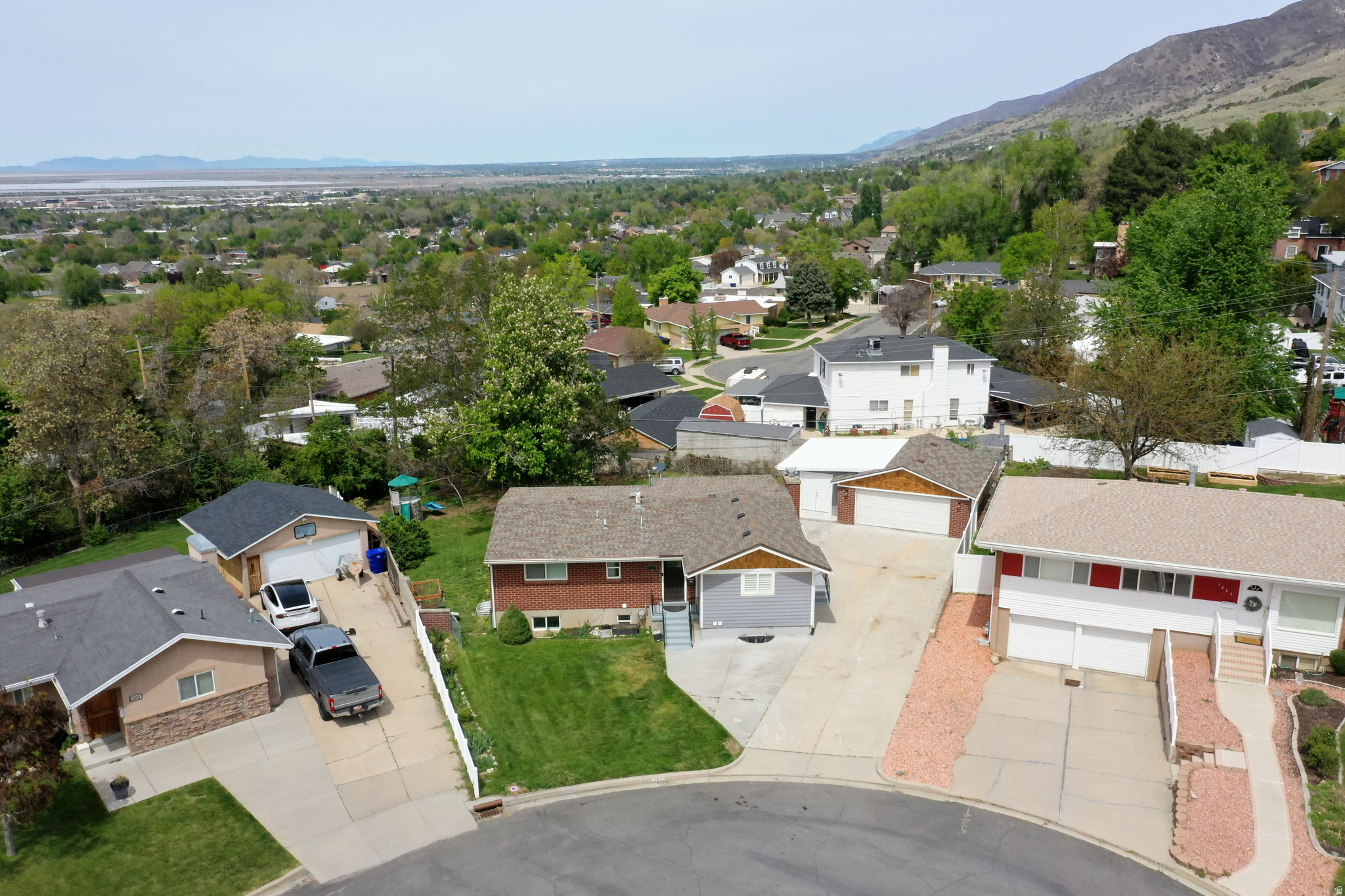 CRESTWOOD SUB - Residential