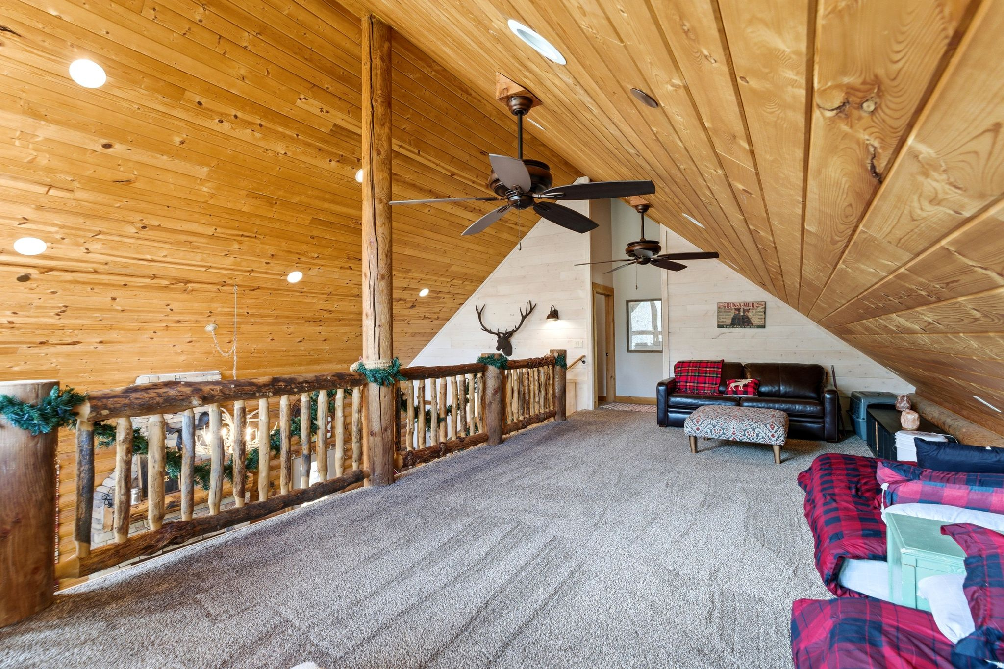 PINE MOUNTAIN - Residential