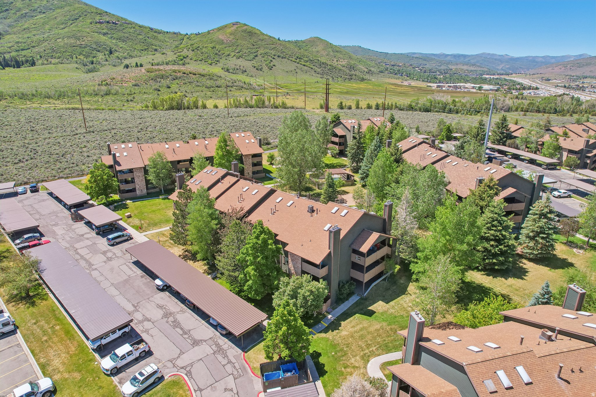 POWDERWOOD - Residential