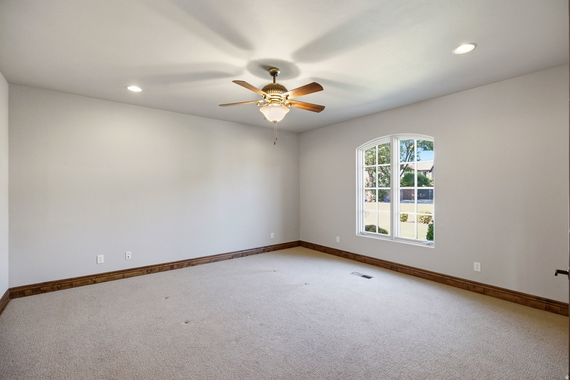 WOODS AT VALLEY VIEW AMD & EXT - Residential