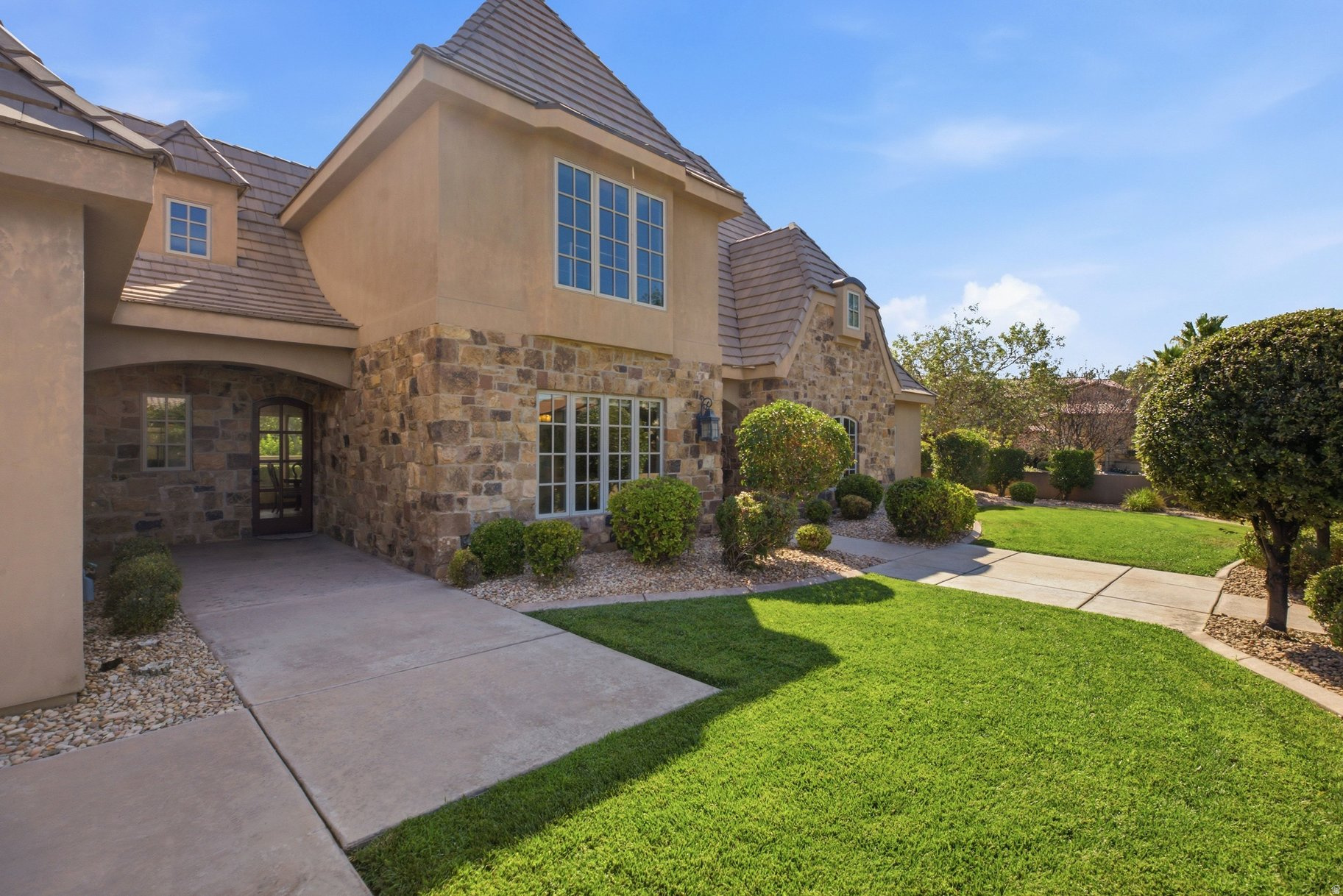 WOODS AT VALLEY VIEW AMD & EXT - Residential