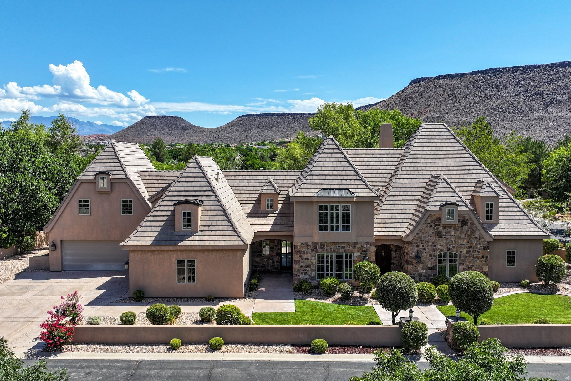 WOODS AT VALLEY VIEW AMD & EXT - Residential