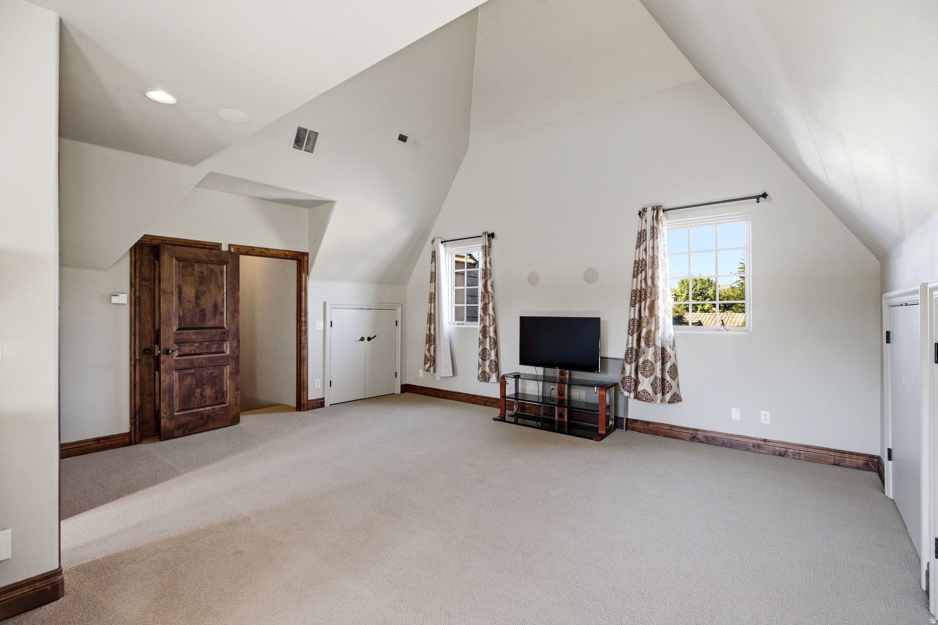 WOODS AT VALLEY VIEW AMD & EXT - Residential