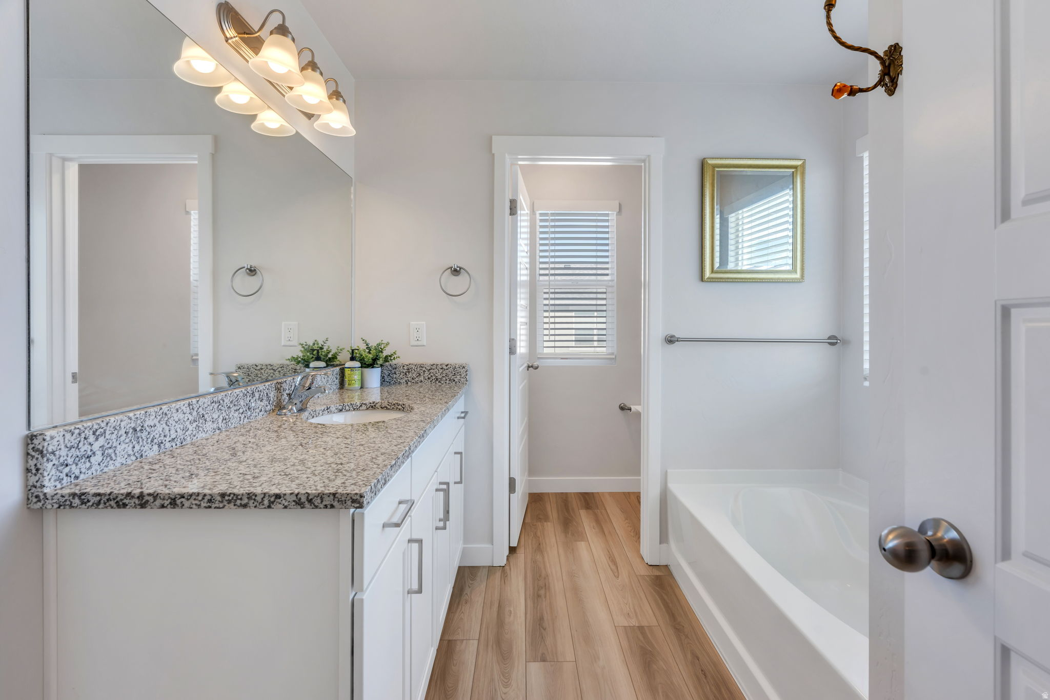 JESSIES BROOK - Residential