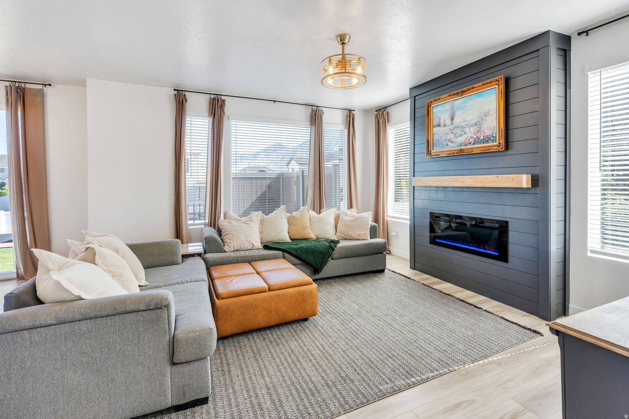 JESSIES BROOK - Residential