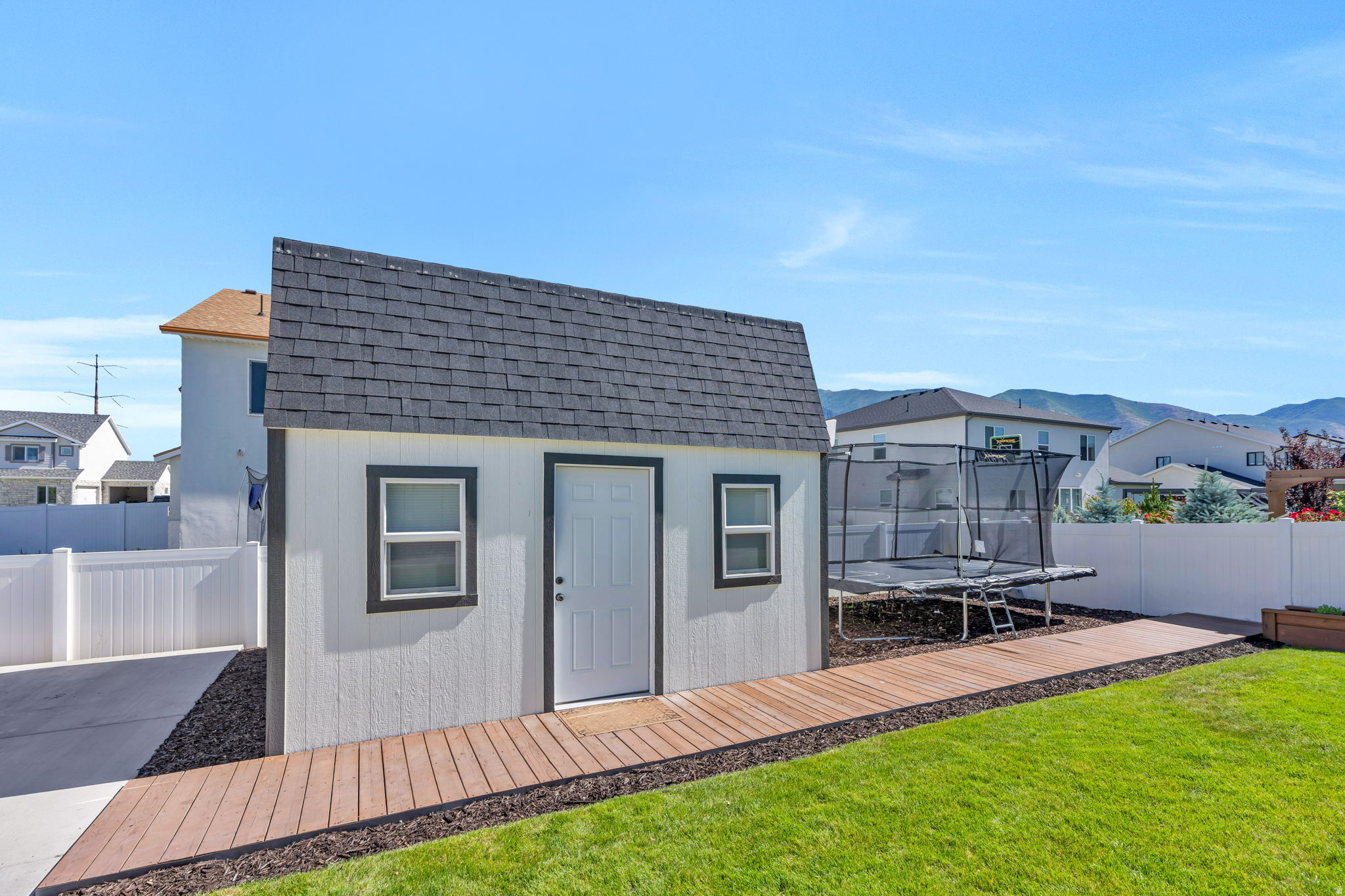 JESSIES BROOK - Residential