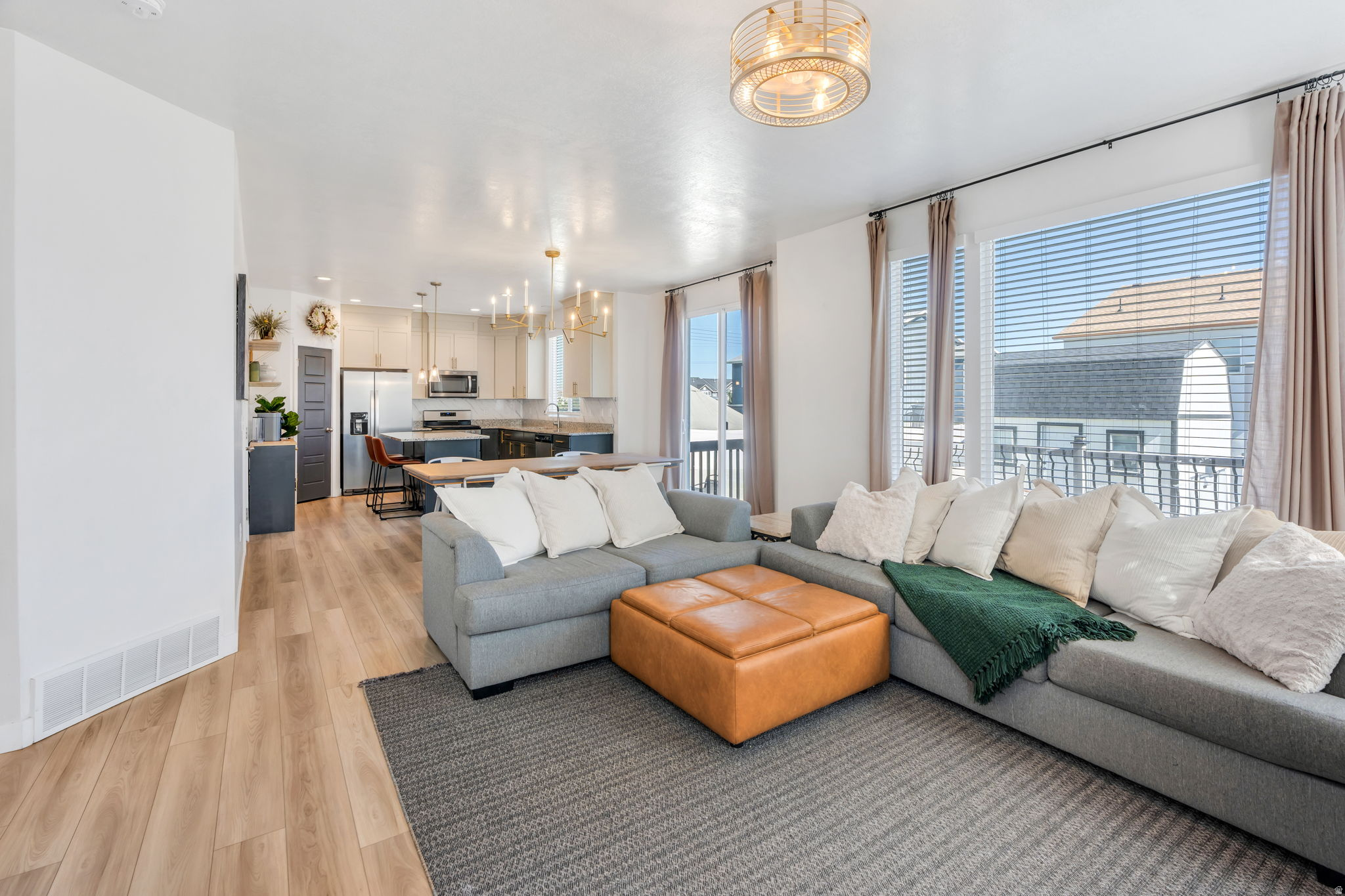 JESSIES BROOK - Residential