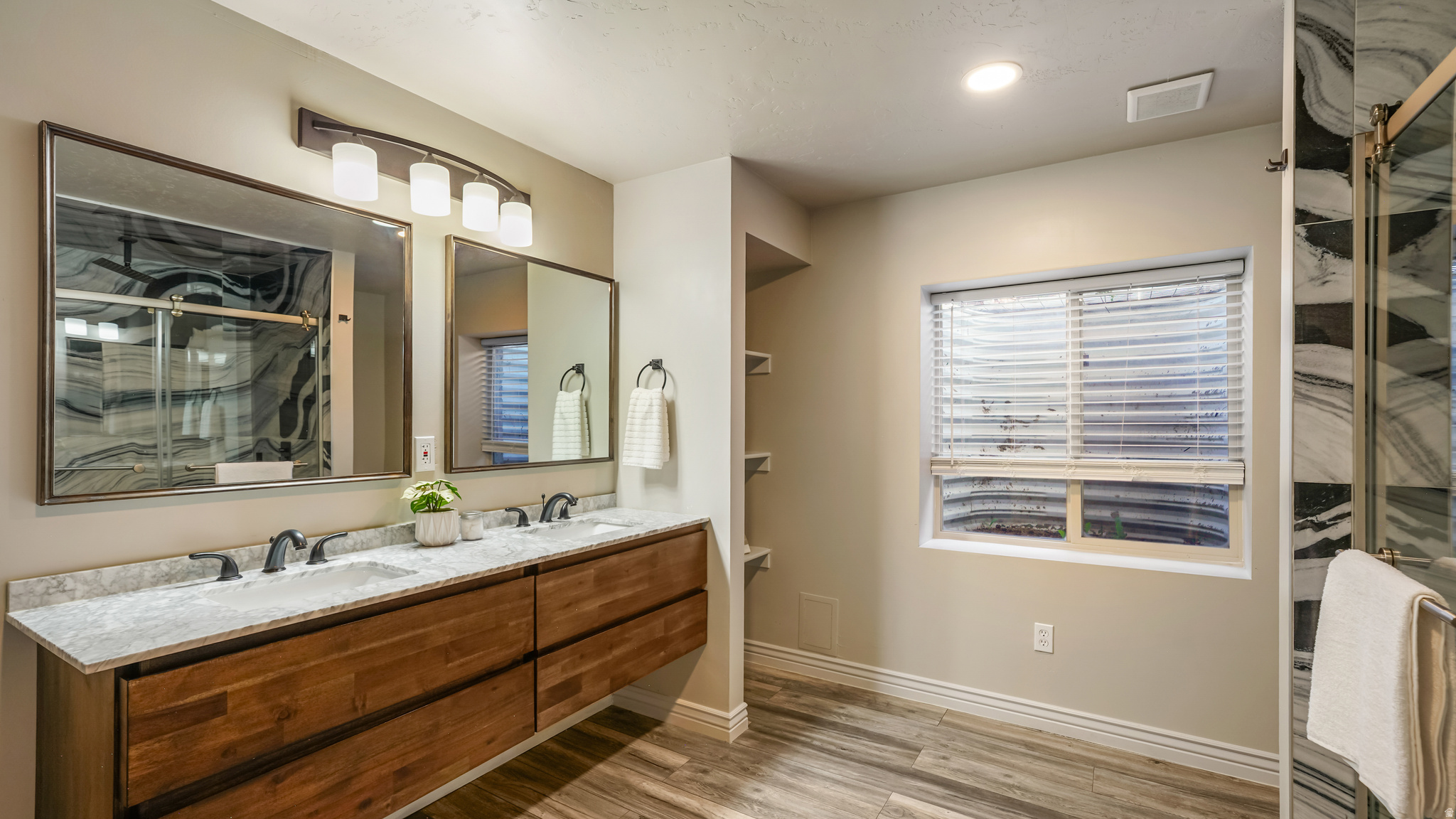 SPRING HAVEN - Residential