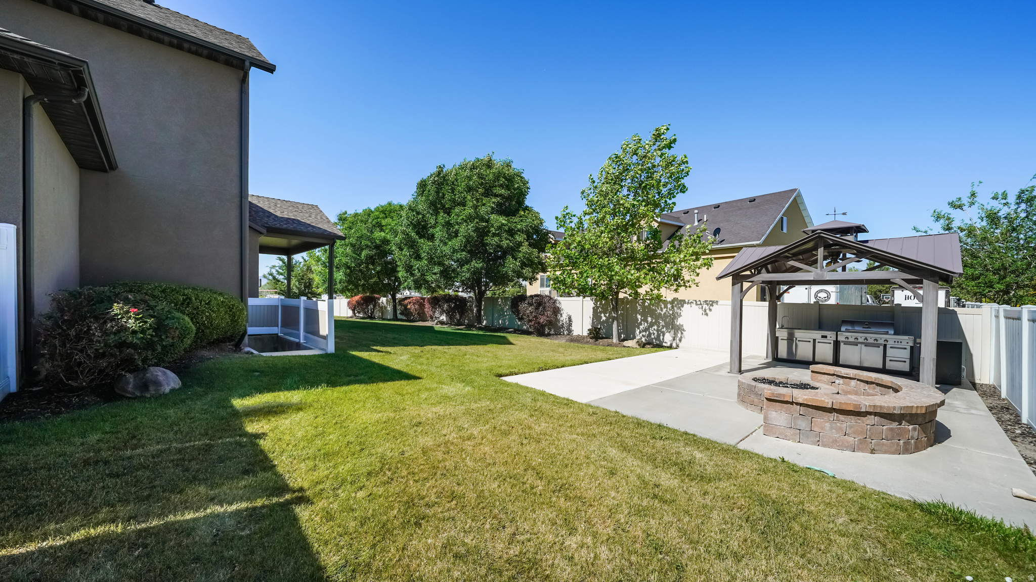 SPRING HAVEN - Residential