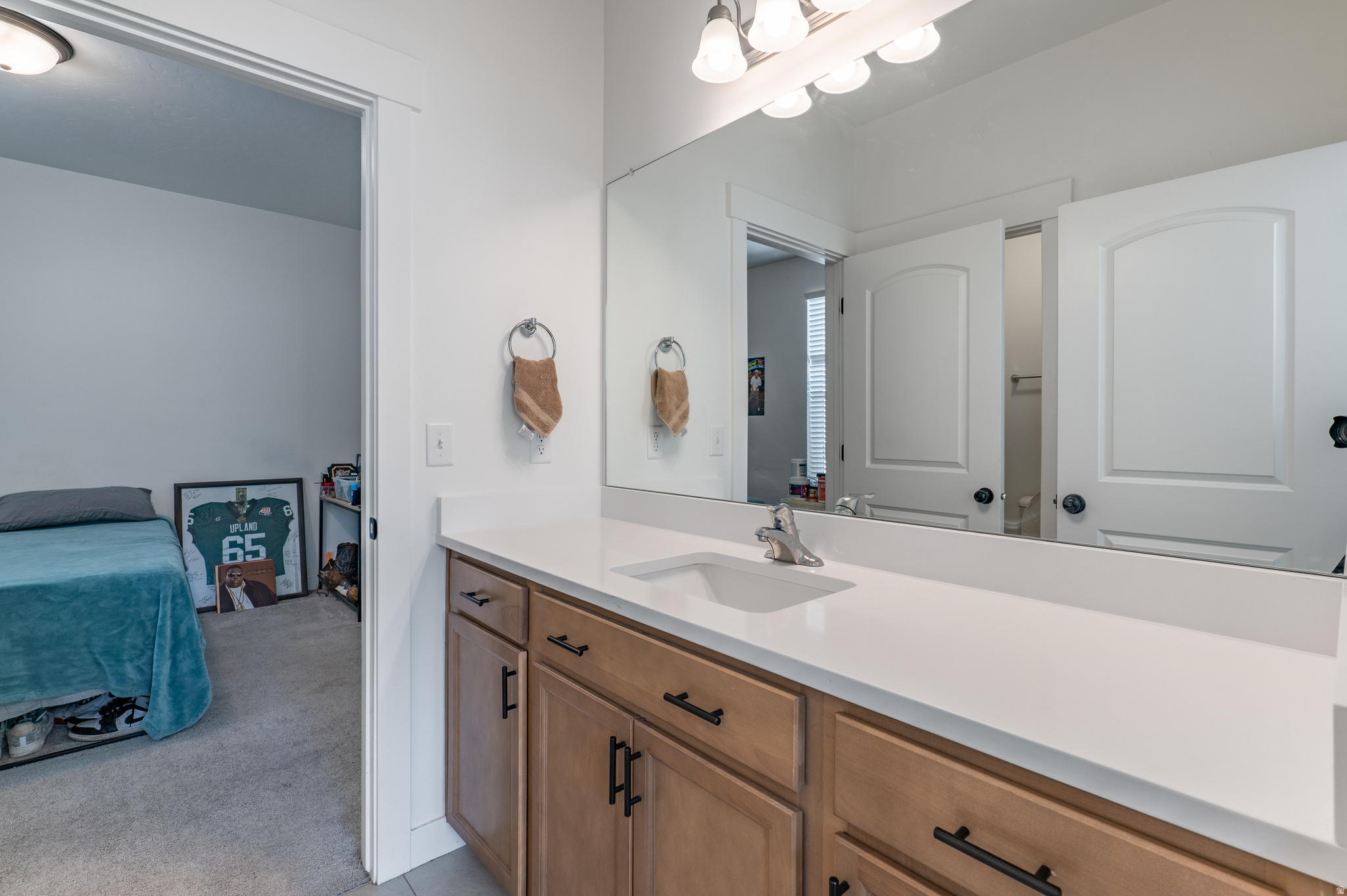 CANYON POINT - Residential