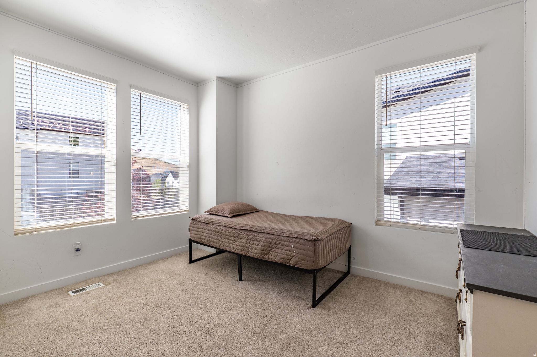 CANYON POINT - Residential