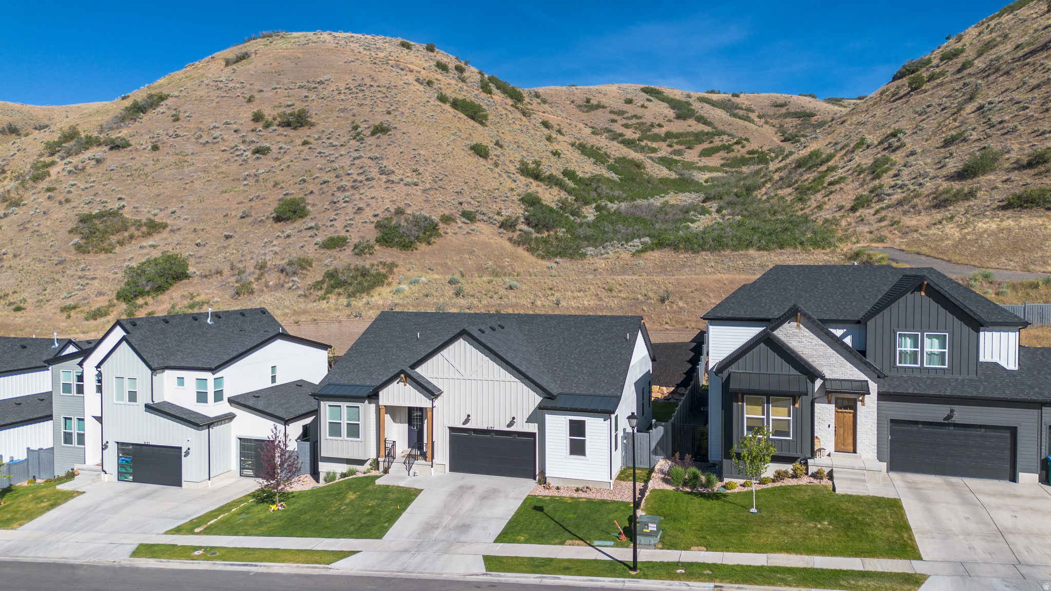 CANYON POINT - Residential