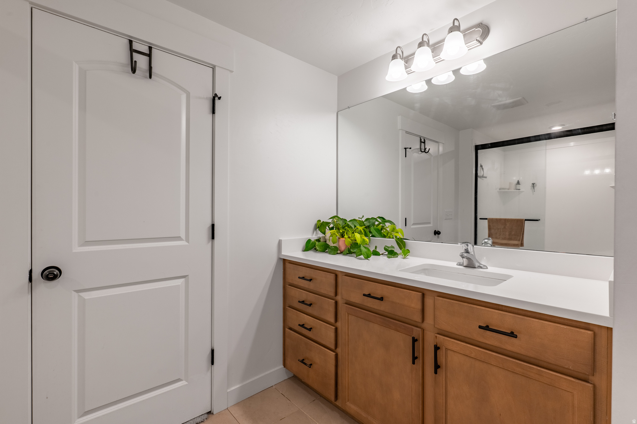 CANYON POINT - Residential