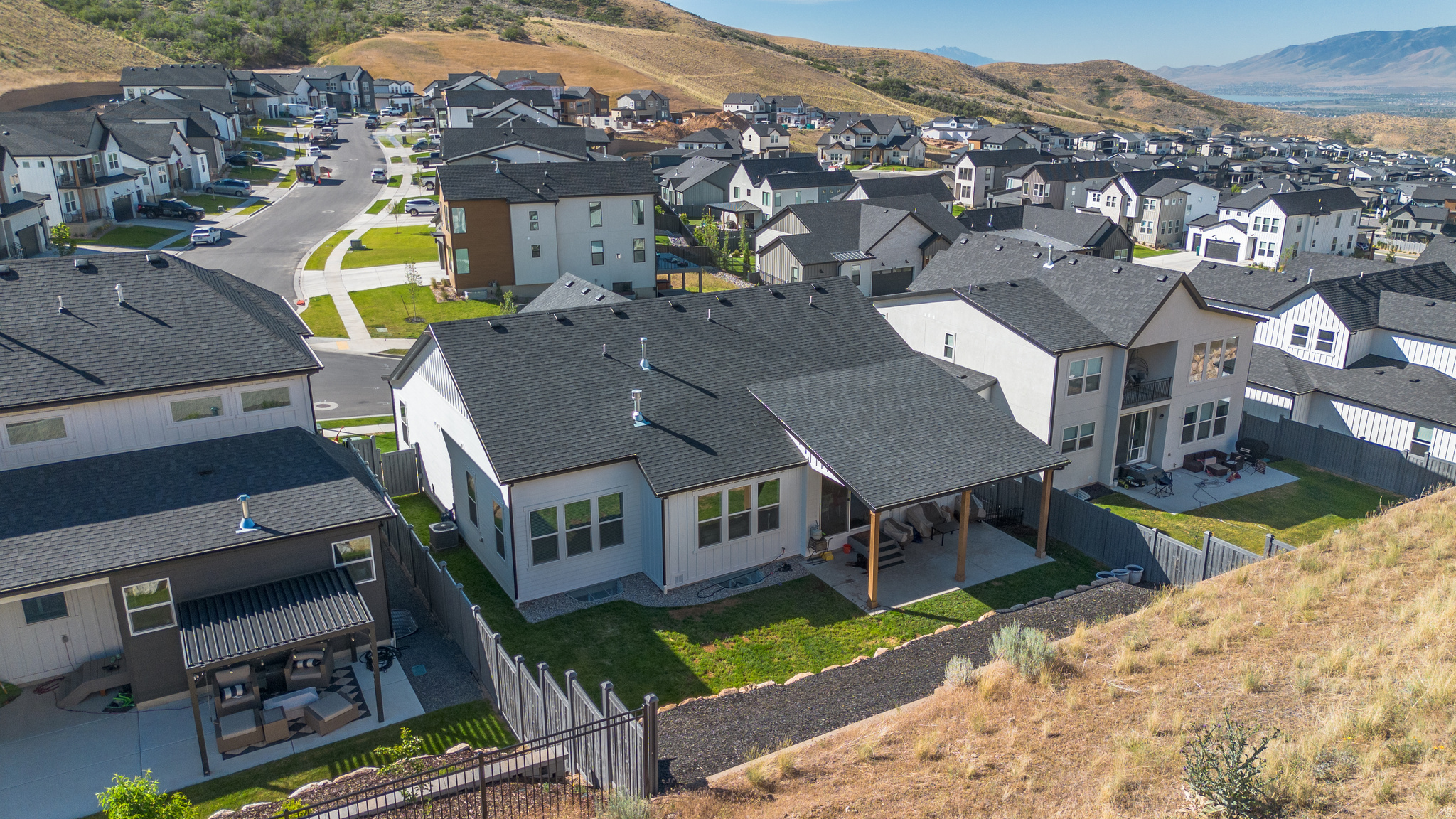 CANYON POINT - Residential