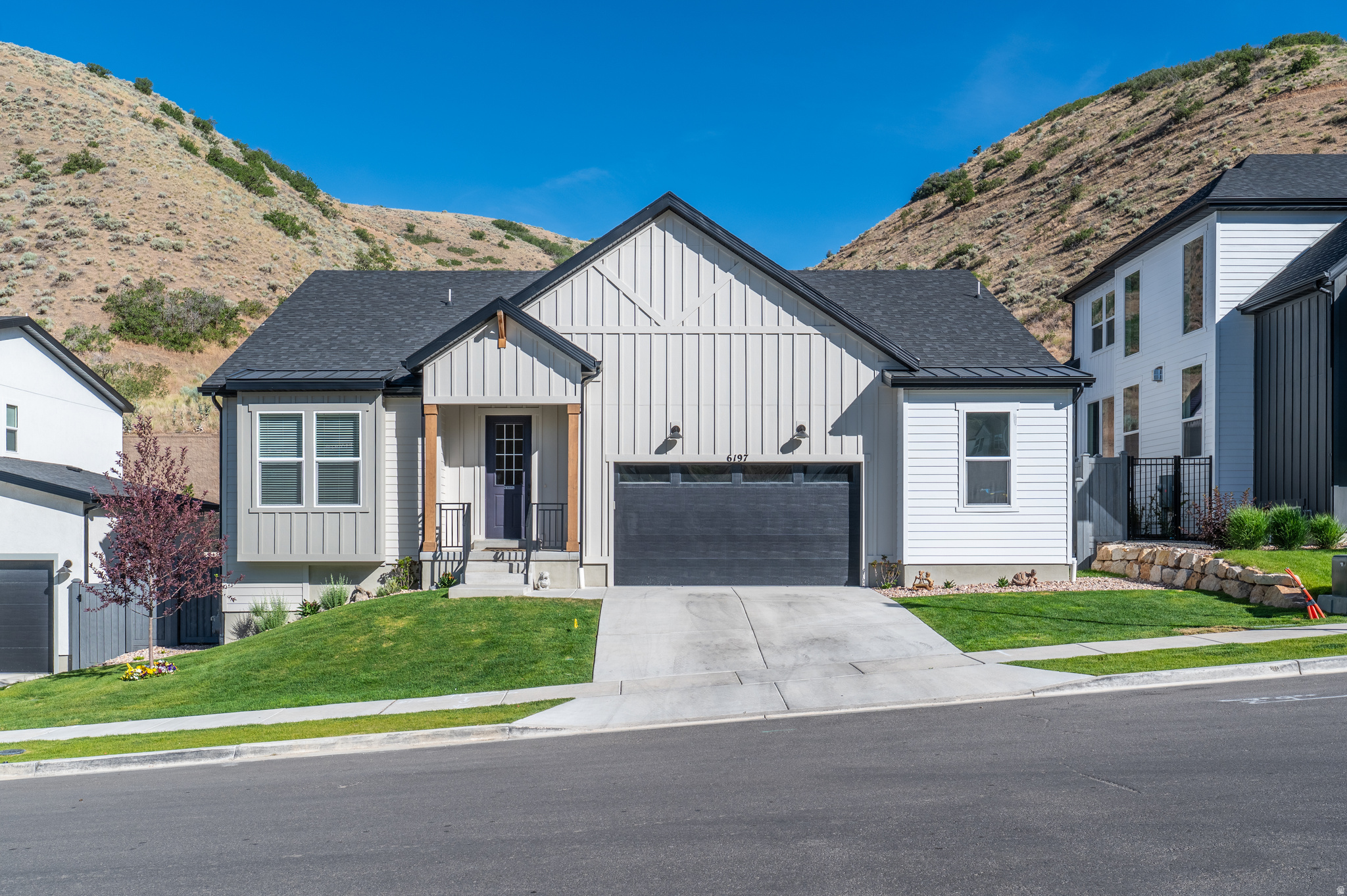 CANYON POINT - Residential