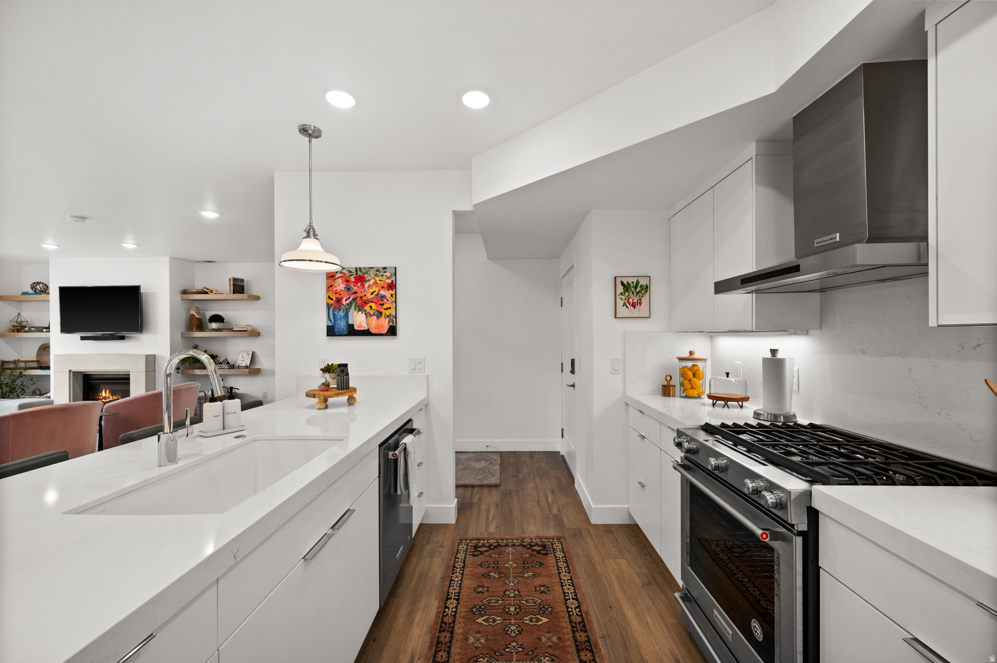 THE STATION - Residential