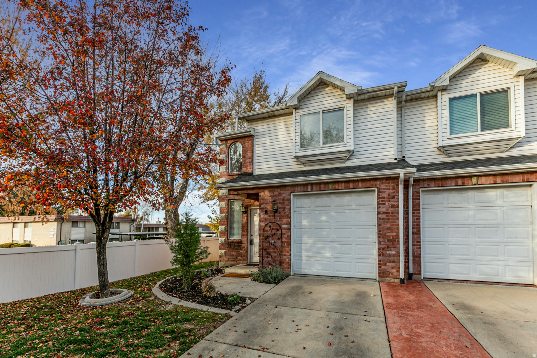 PEREGRINE POINTE - Residential