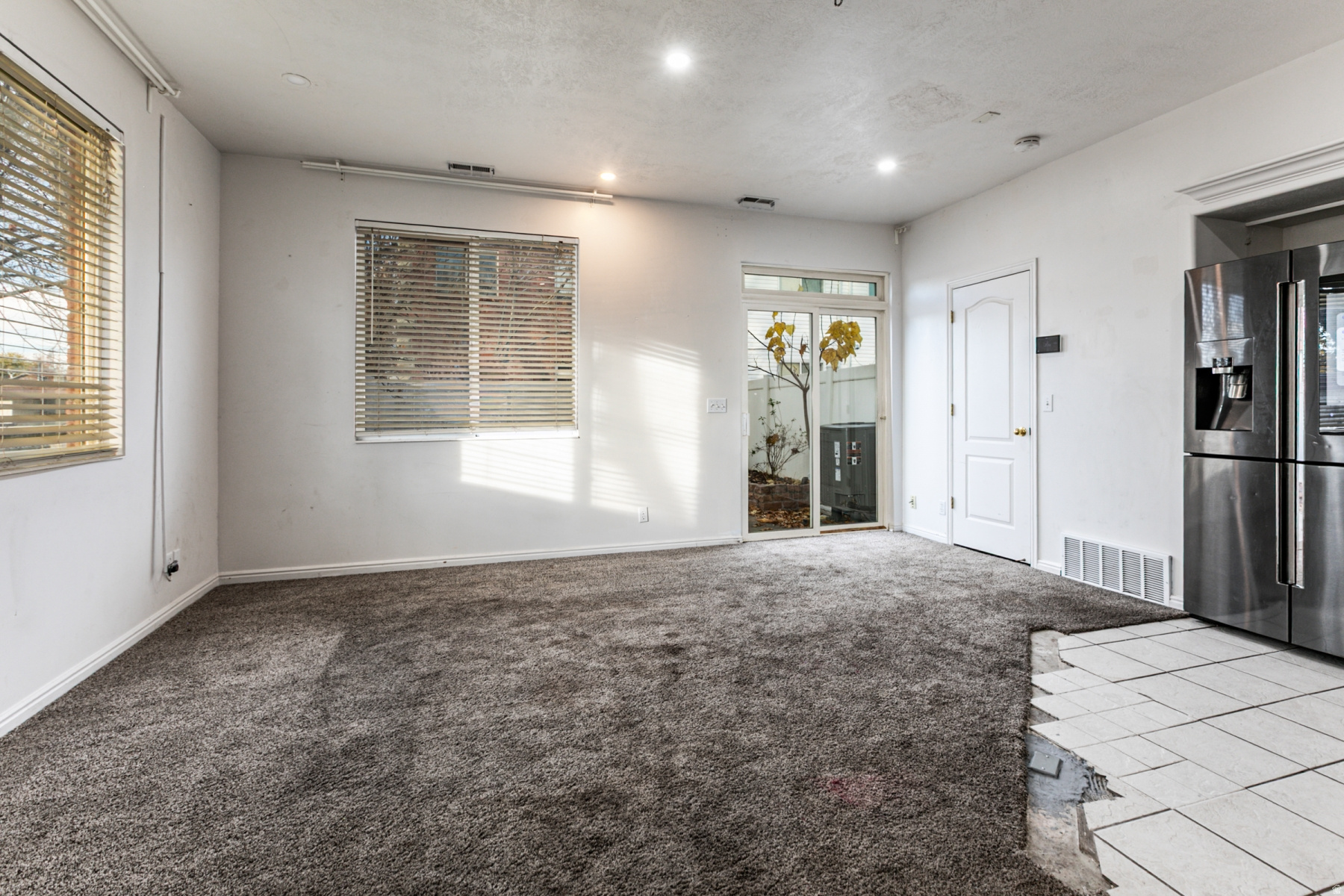 PEREGRINE POINTE - Residential