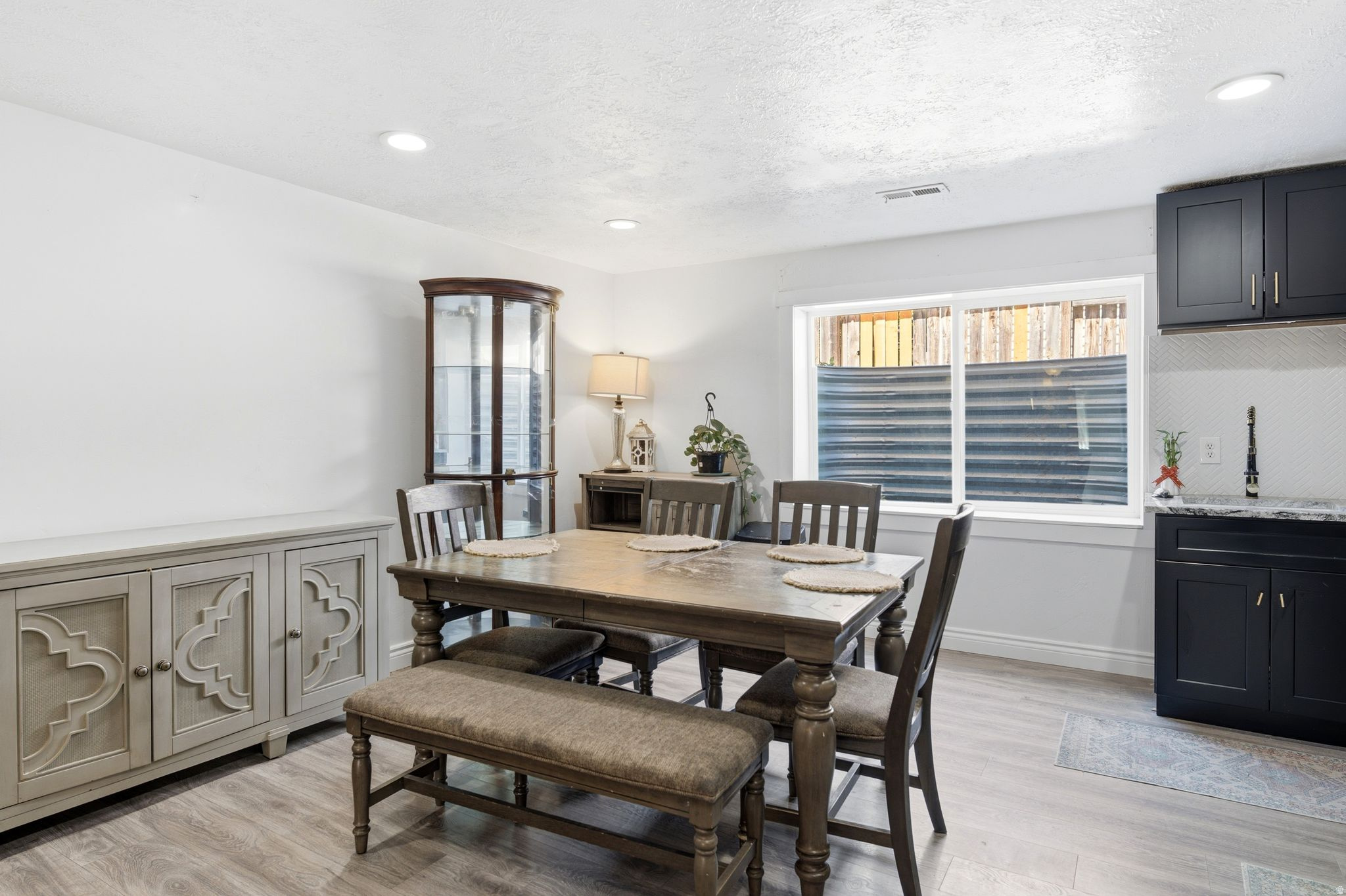 DIAMOND SUMMIT - Residential