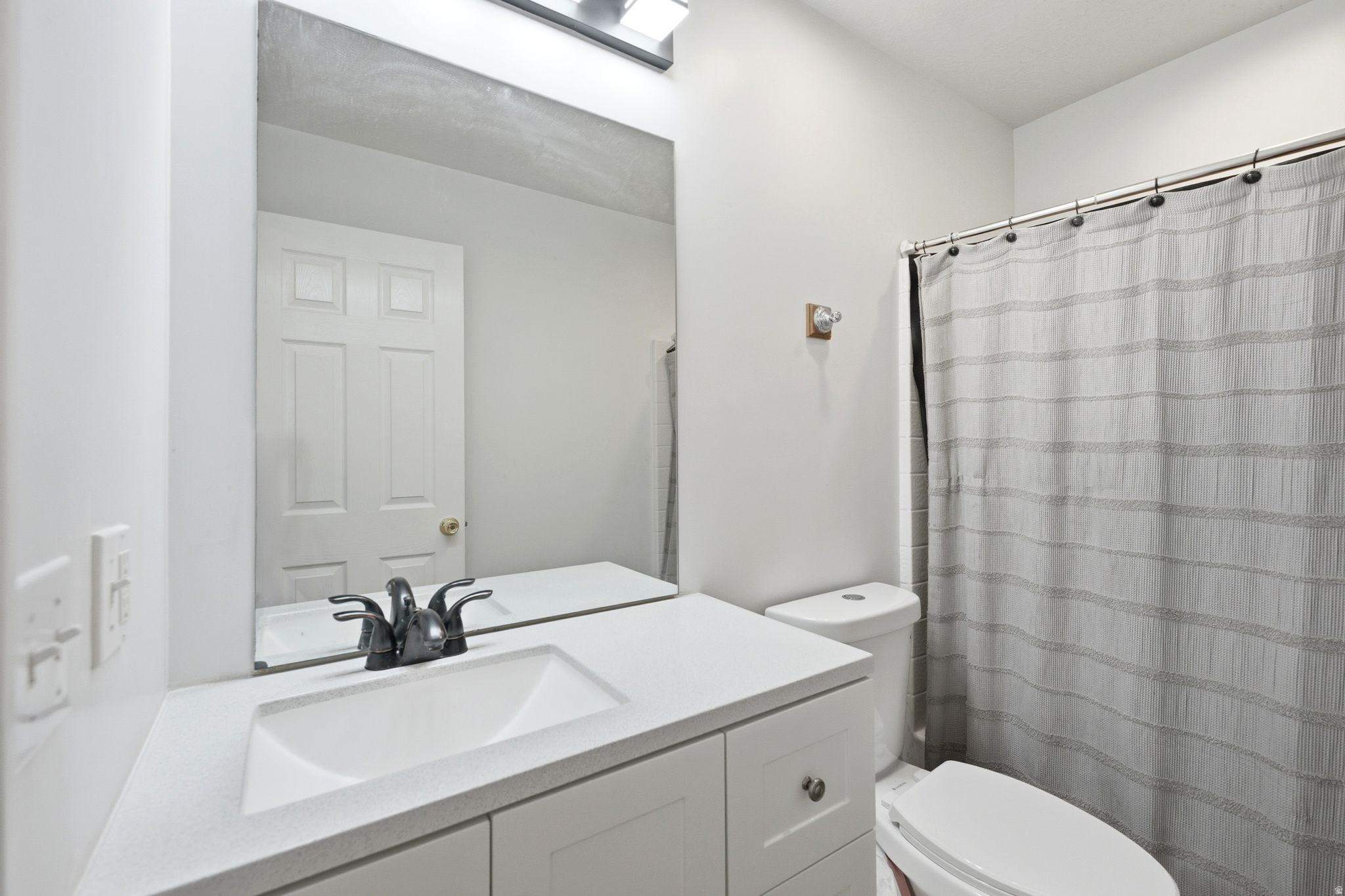 DIAMOND SUMMIT - Residential