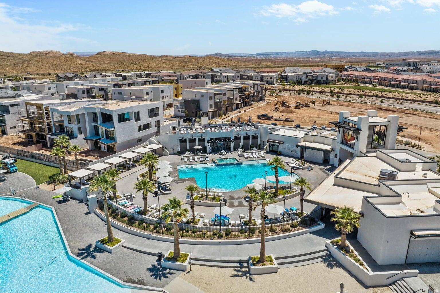 IRONWOOD FLATS - Residential
