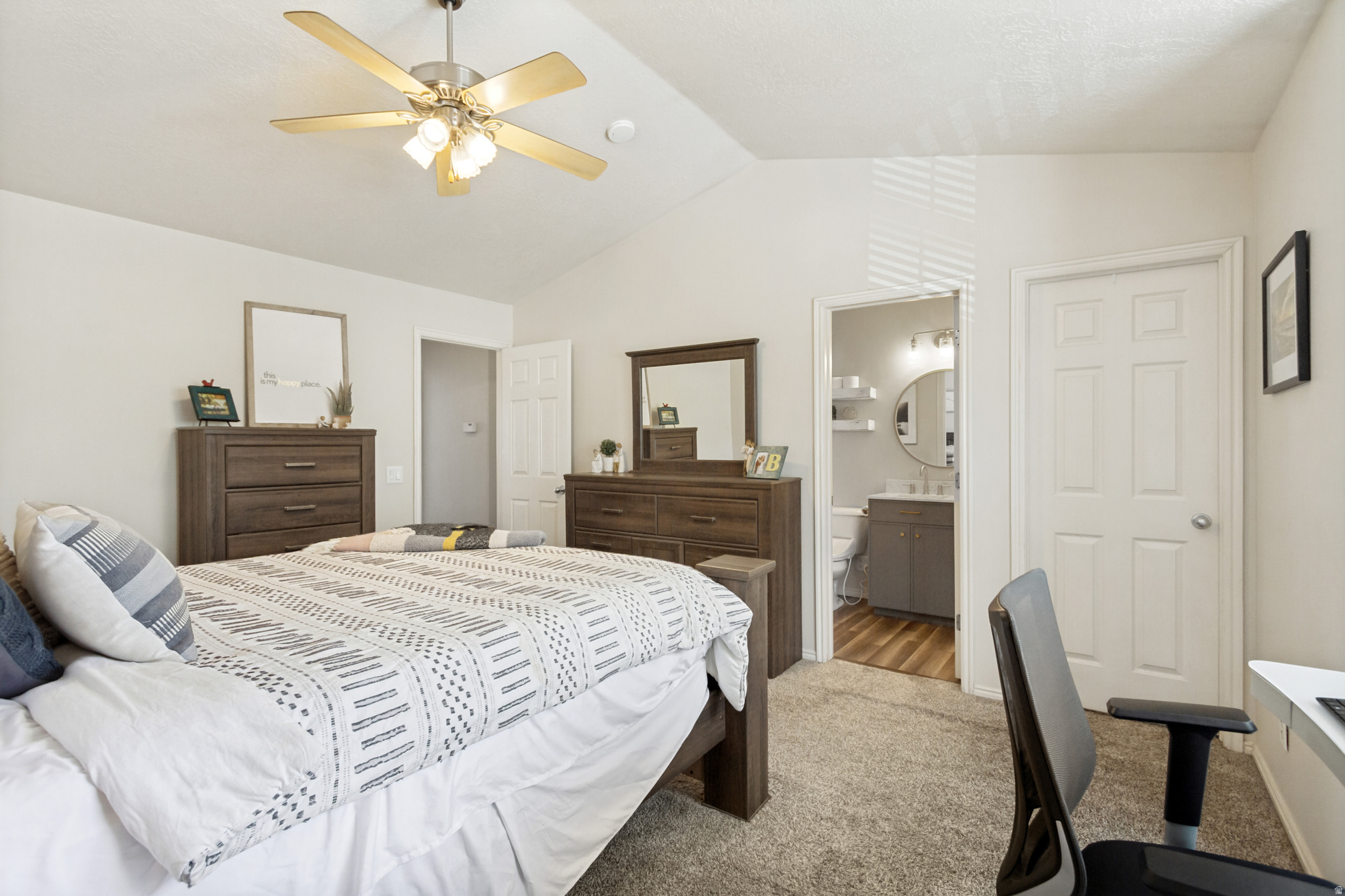 COUNTRY LANE - Residential