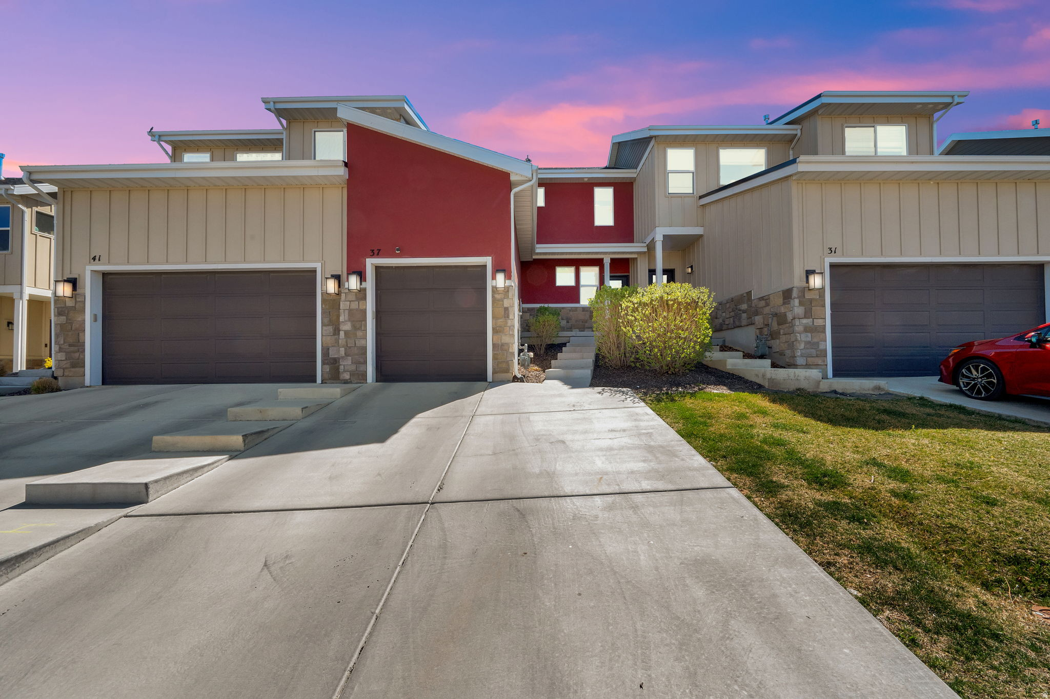 TALONS COVE - Residential
