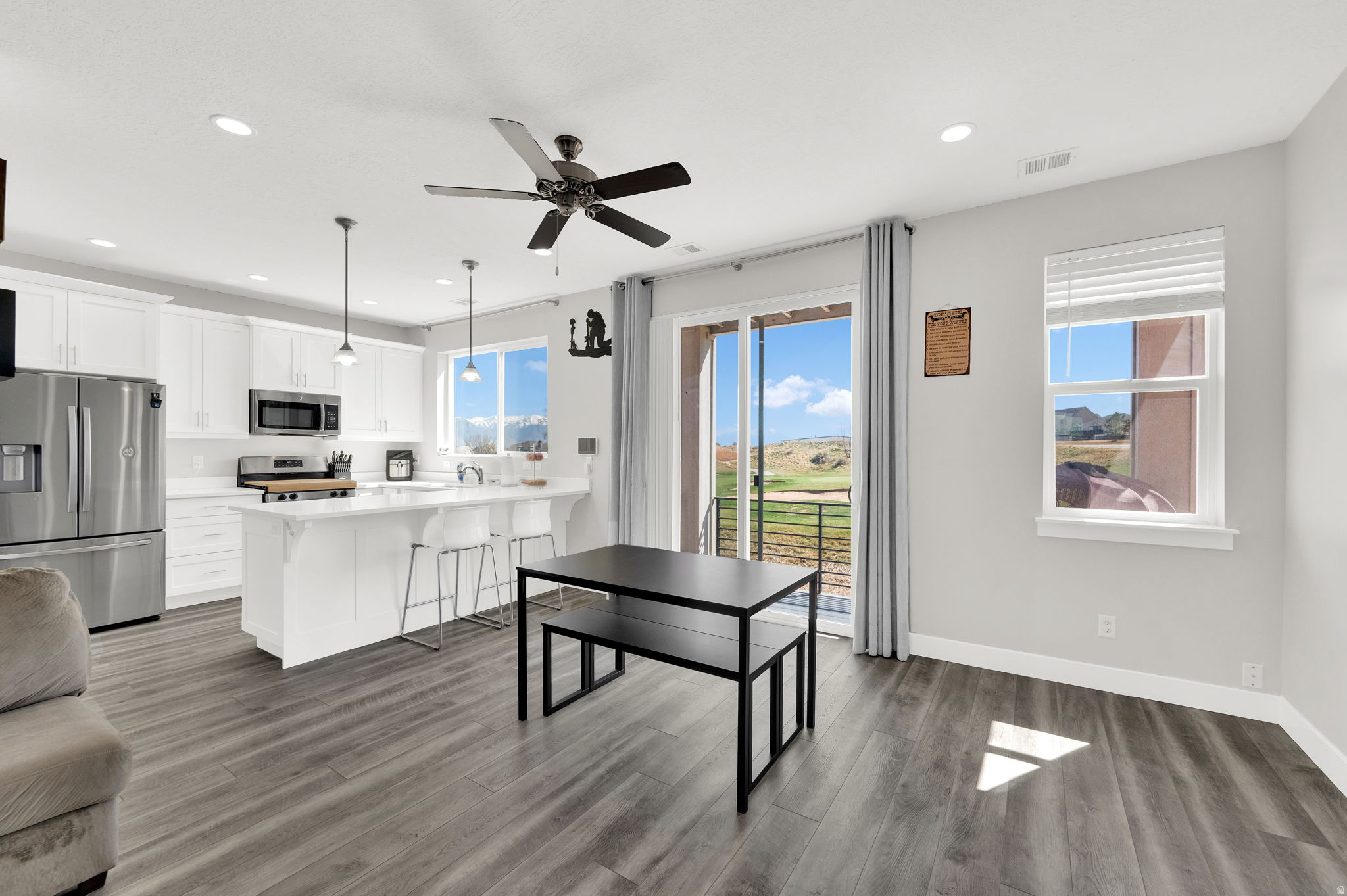 TALONS COVE - Residential