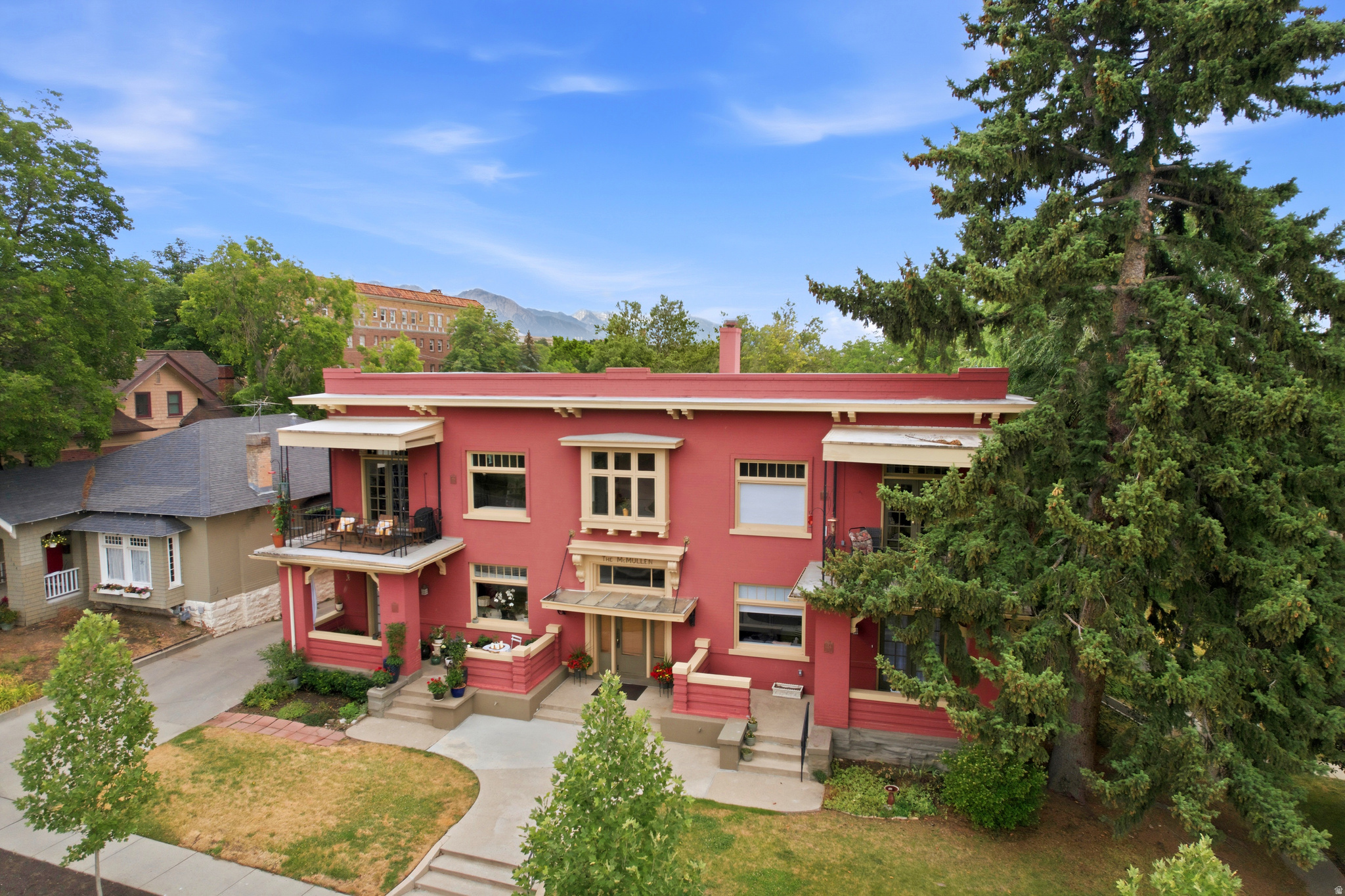 AVENUES - Residential
