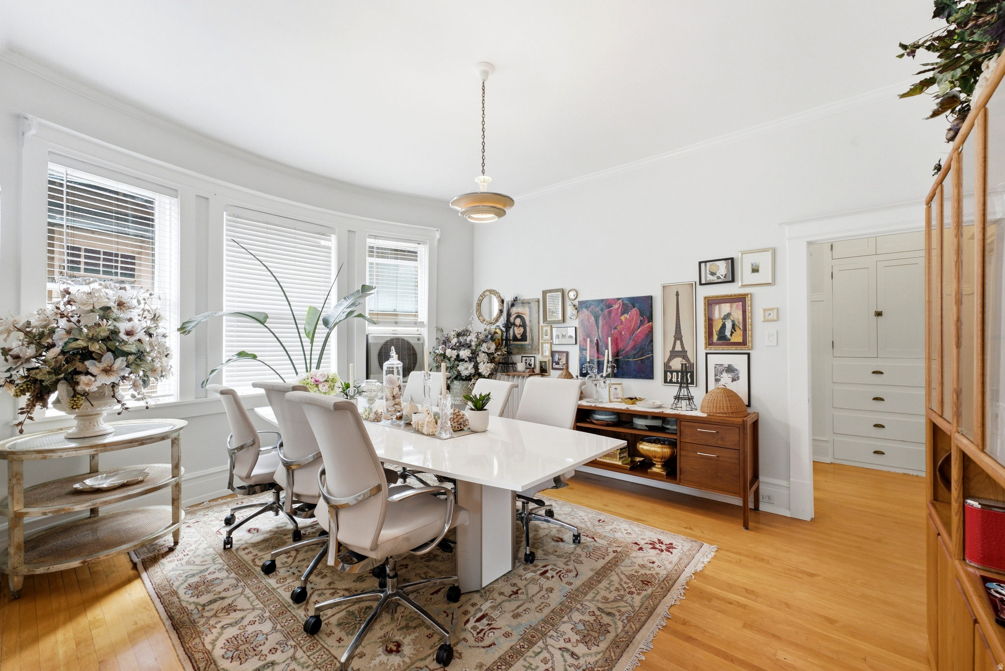 AVENUES - Residential