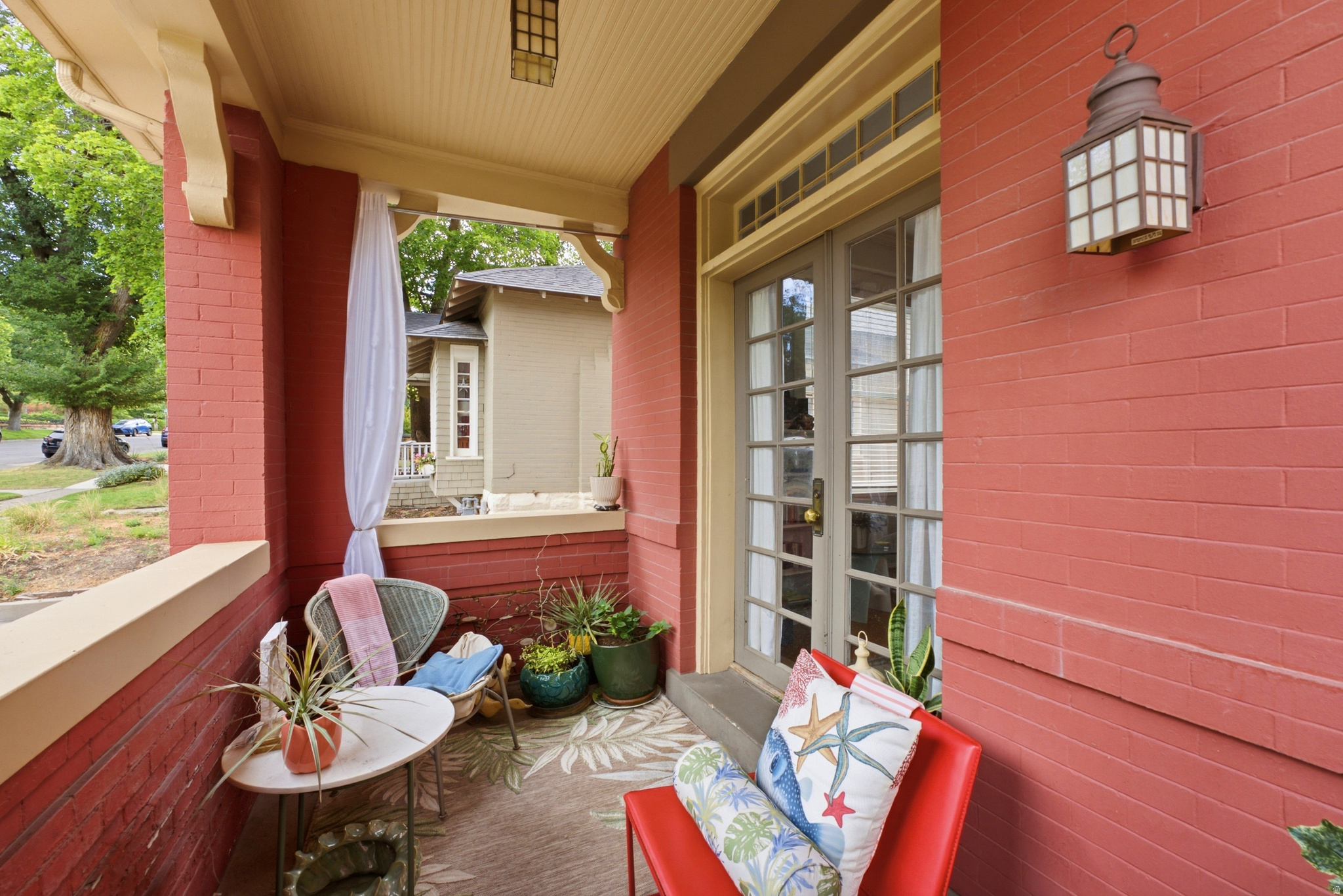 AVENUES - Residential