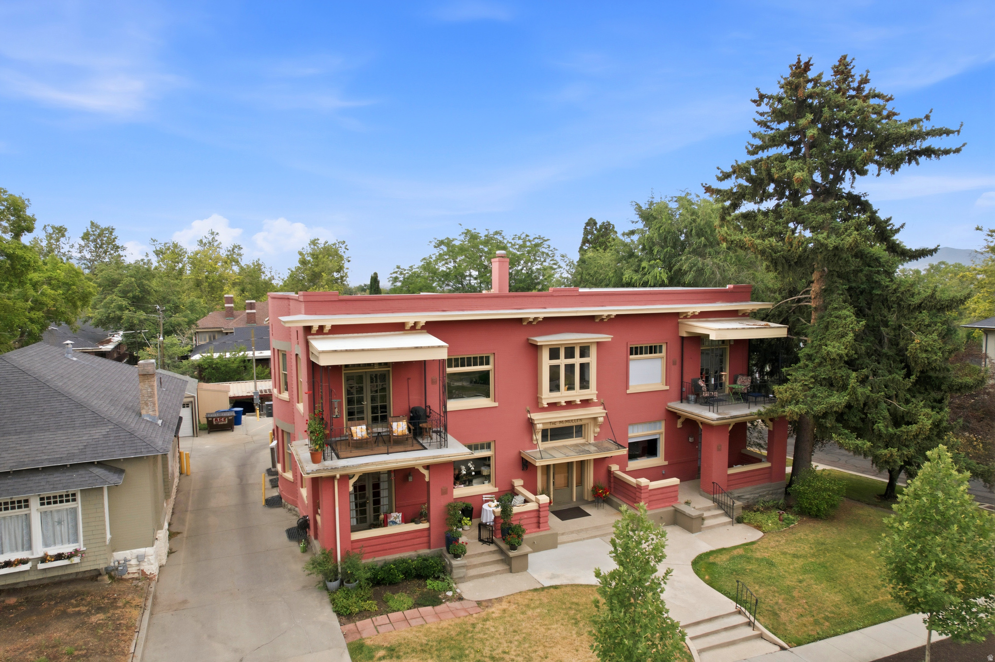 AVENUES - Residential