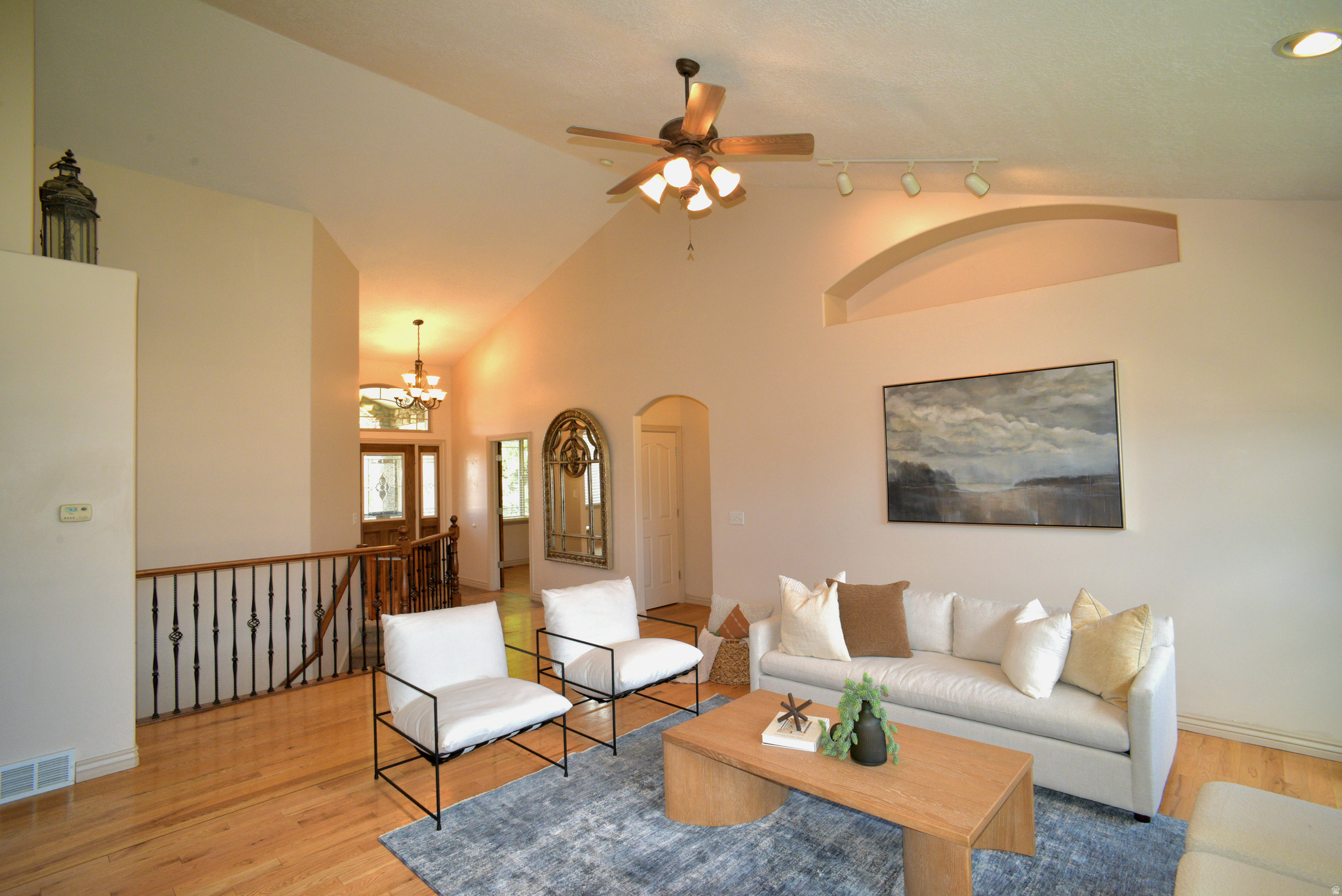 ROYAL FARMS - Residential