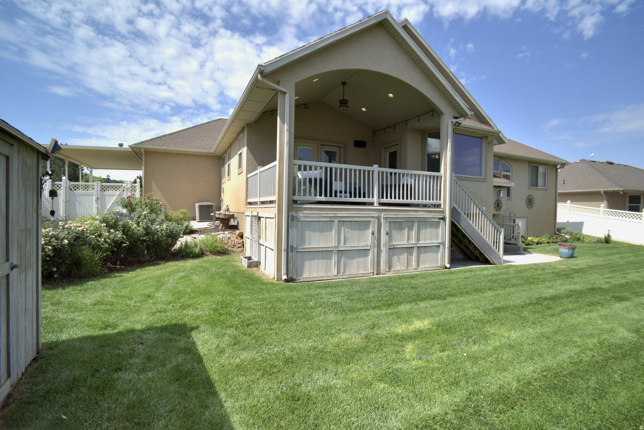ROYAL FARMS - Residential