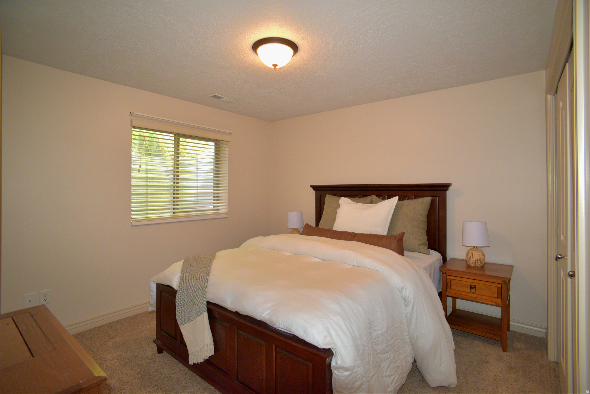 ROYAL FARMS - Residential