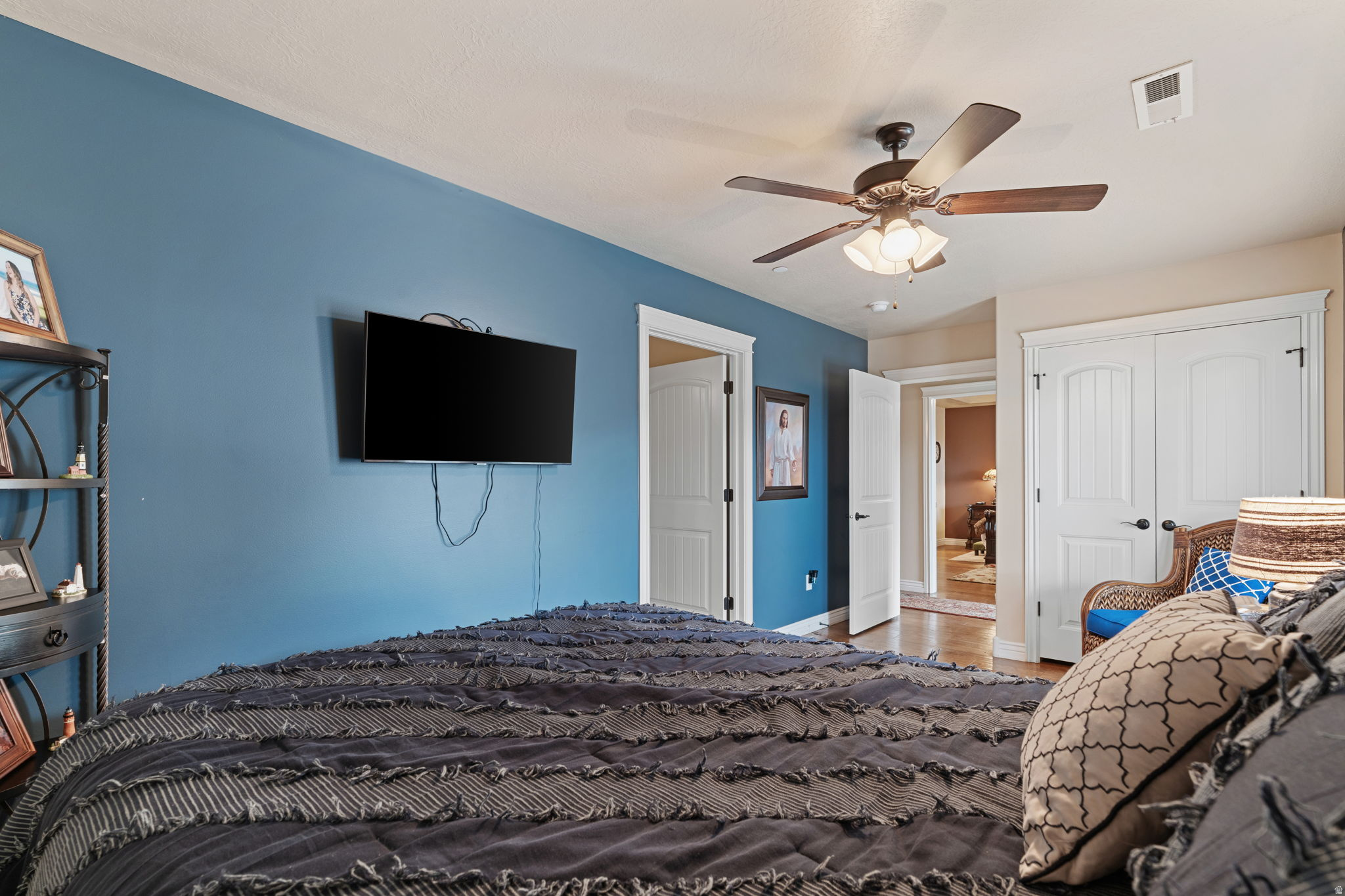 COTTAGES AT VALLEY VIEW - Residential