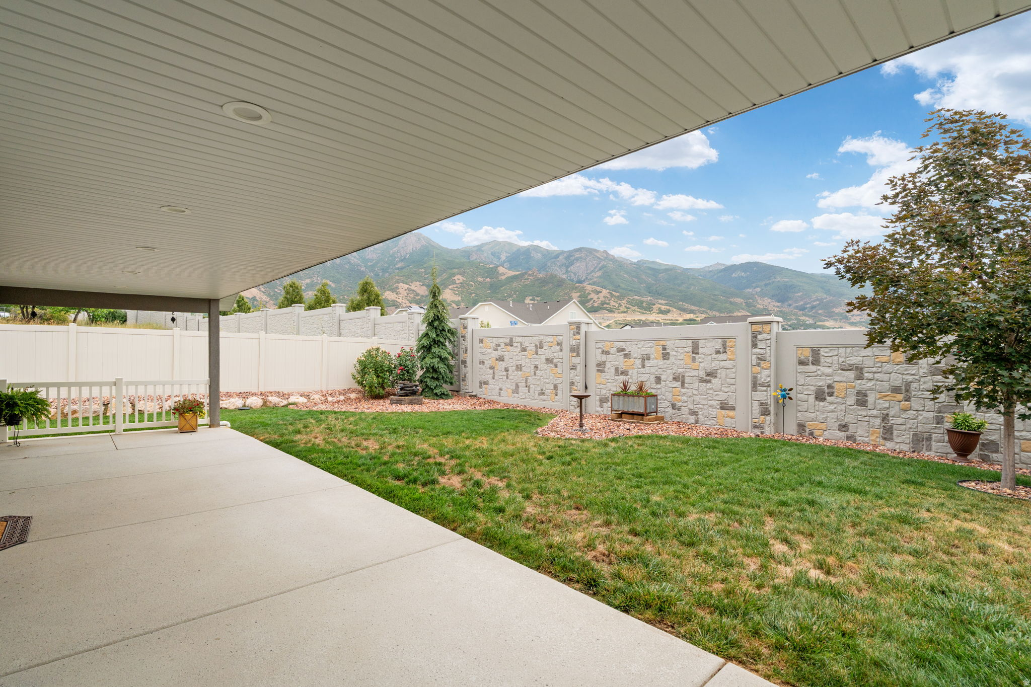 COTTAGES AT VALLEY VIEW - Residential