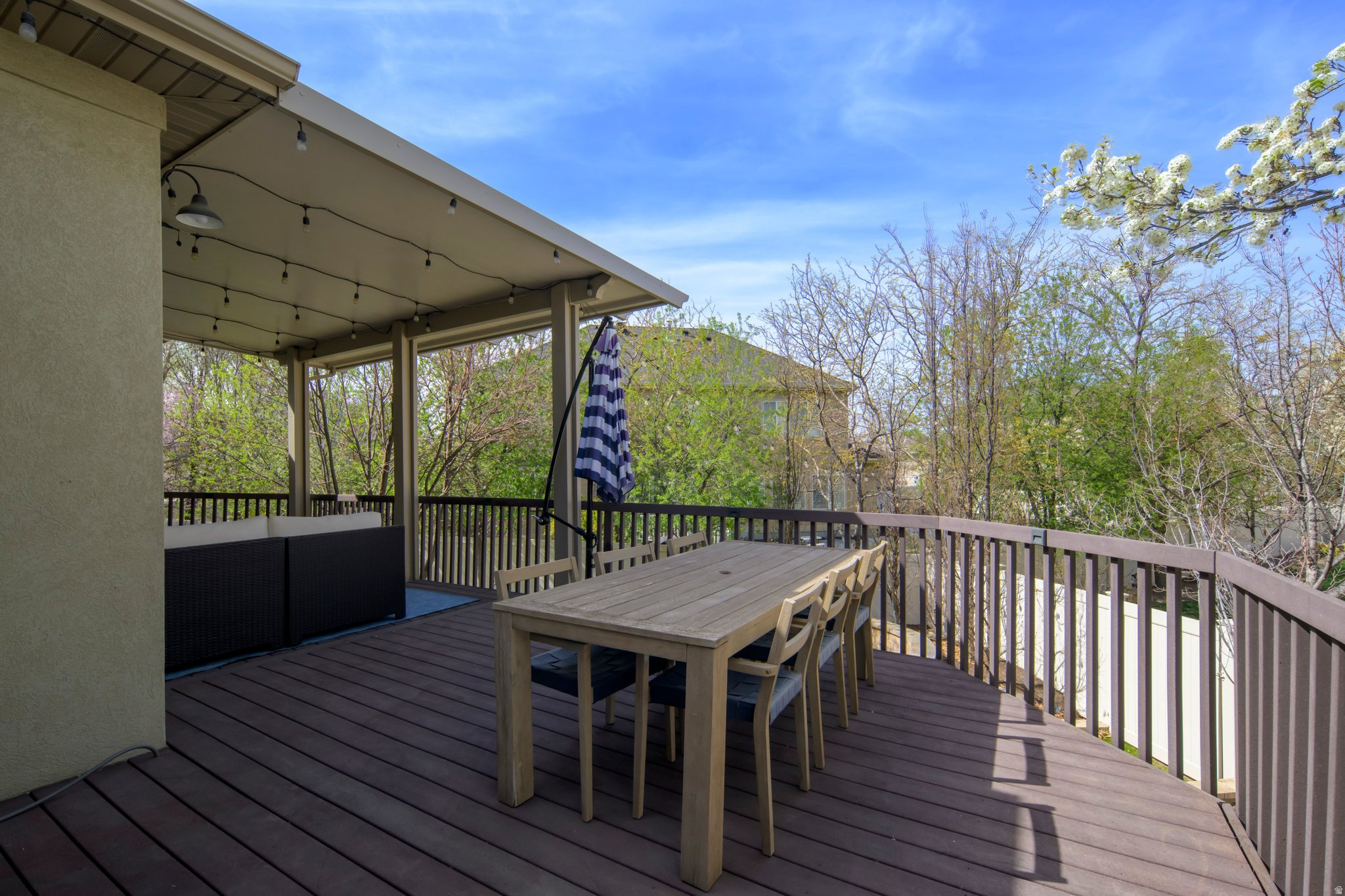 BELLEVUE - Residential