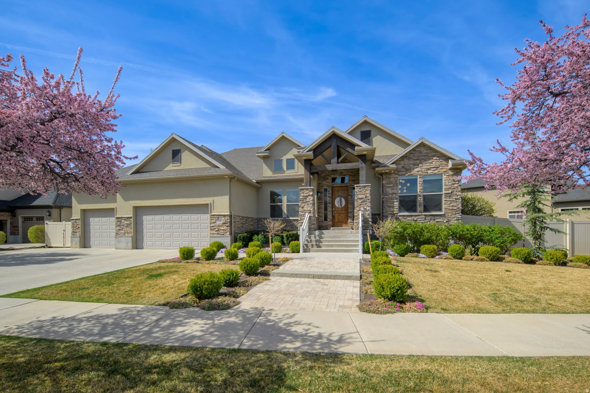 BELLEVUE - Residential