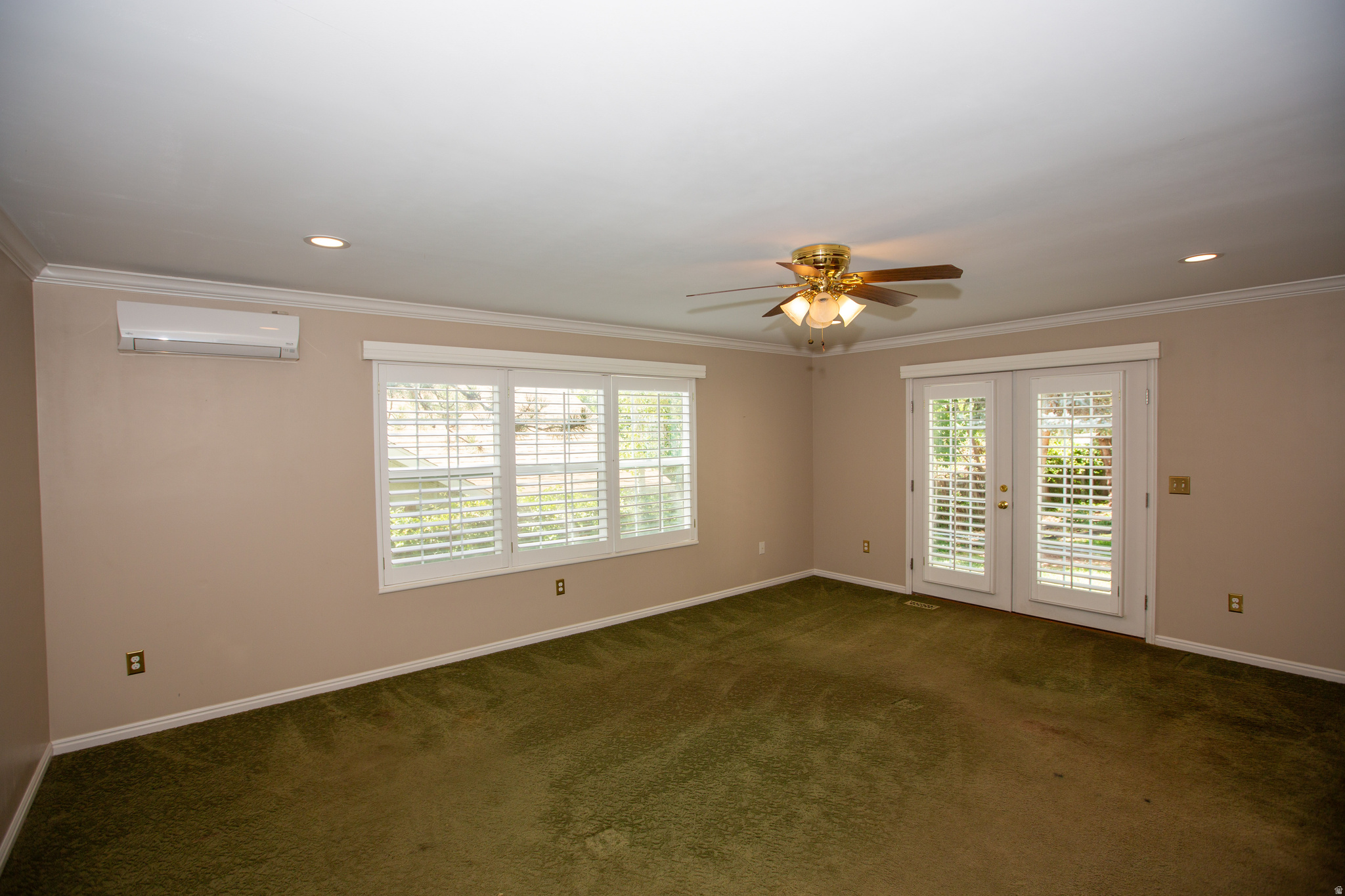 SUNNYSIDE HEIGHTS - Residential