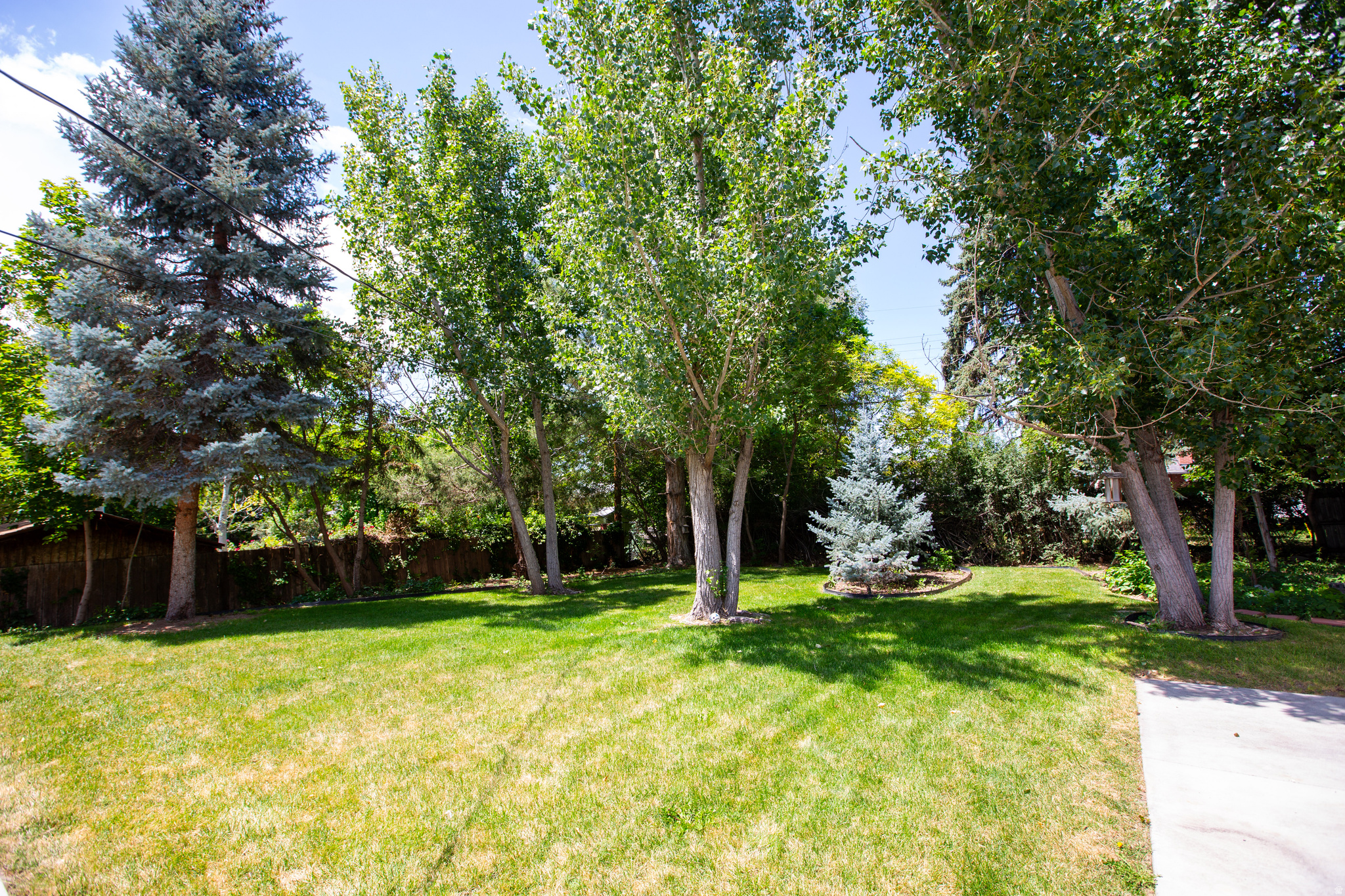 SUNNYSIDE HEIGHTS - Residential