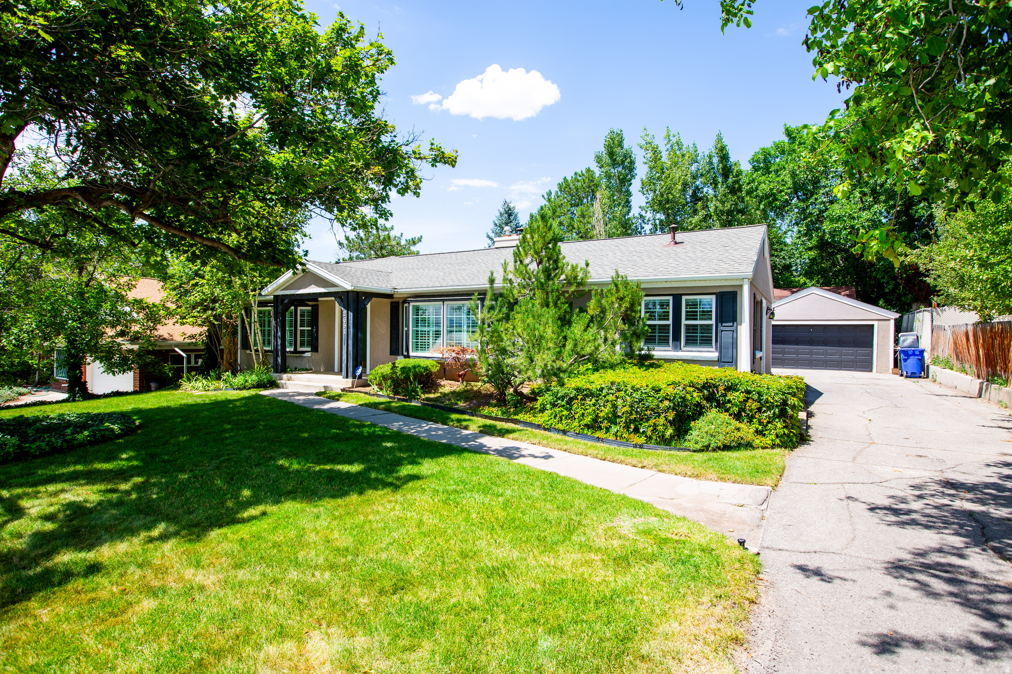 SUNNYSIDE HEIGHTS - Residential