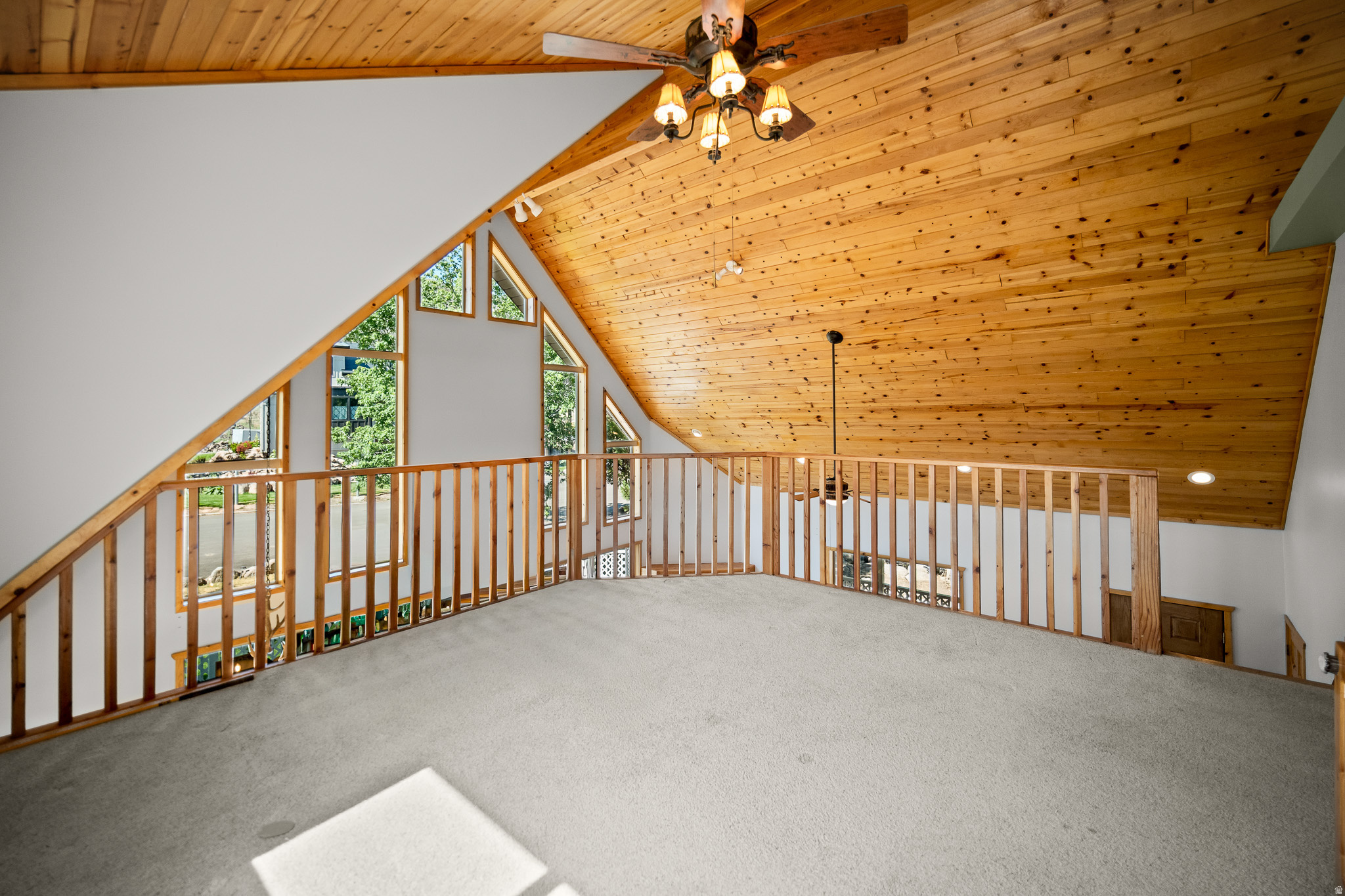 PINESTEAD 1 - Residential