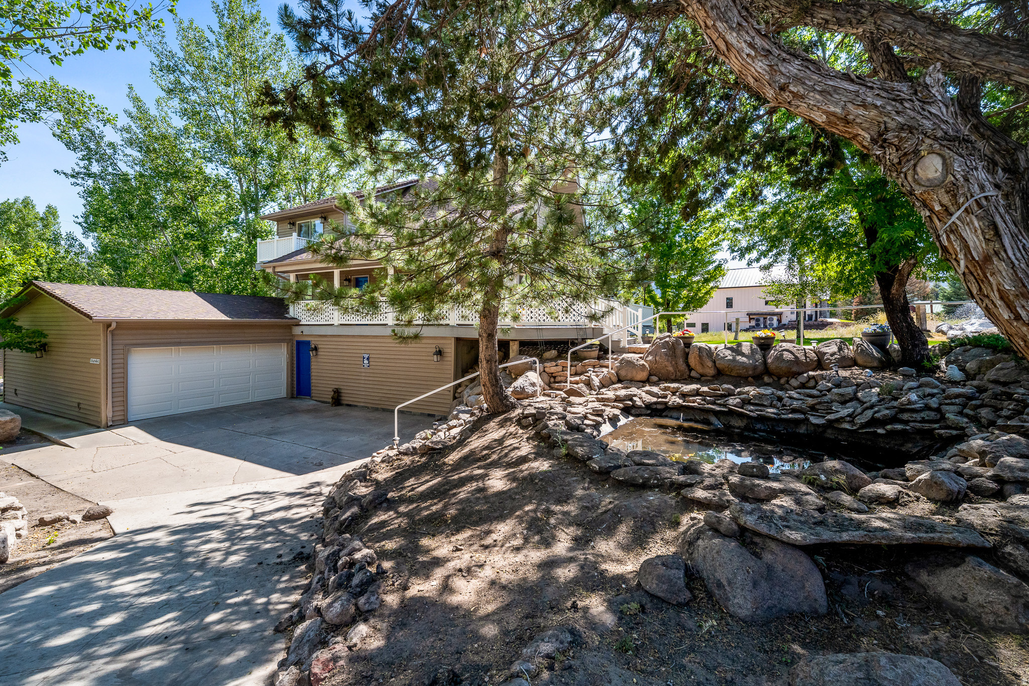 PINESTEAD 1 - Residential