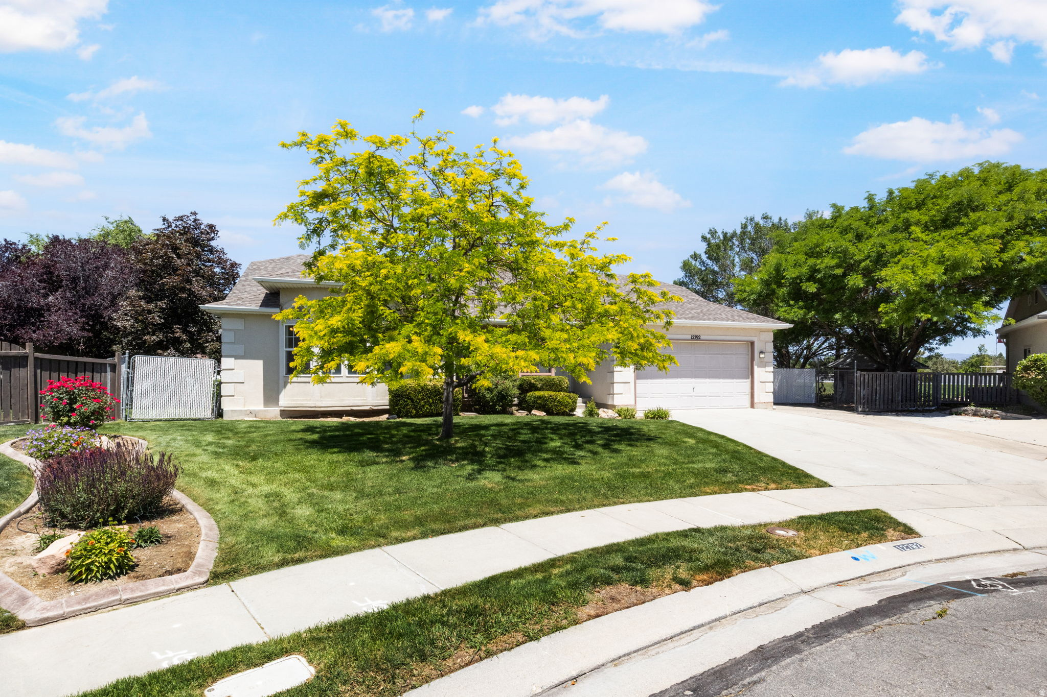 RIVERTON VILLAGE - Residential