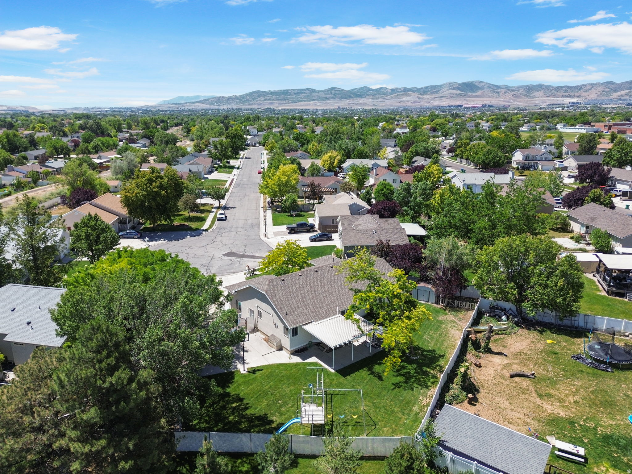 RIVERTON VILLAGE - Residential