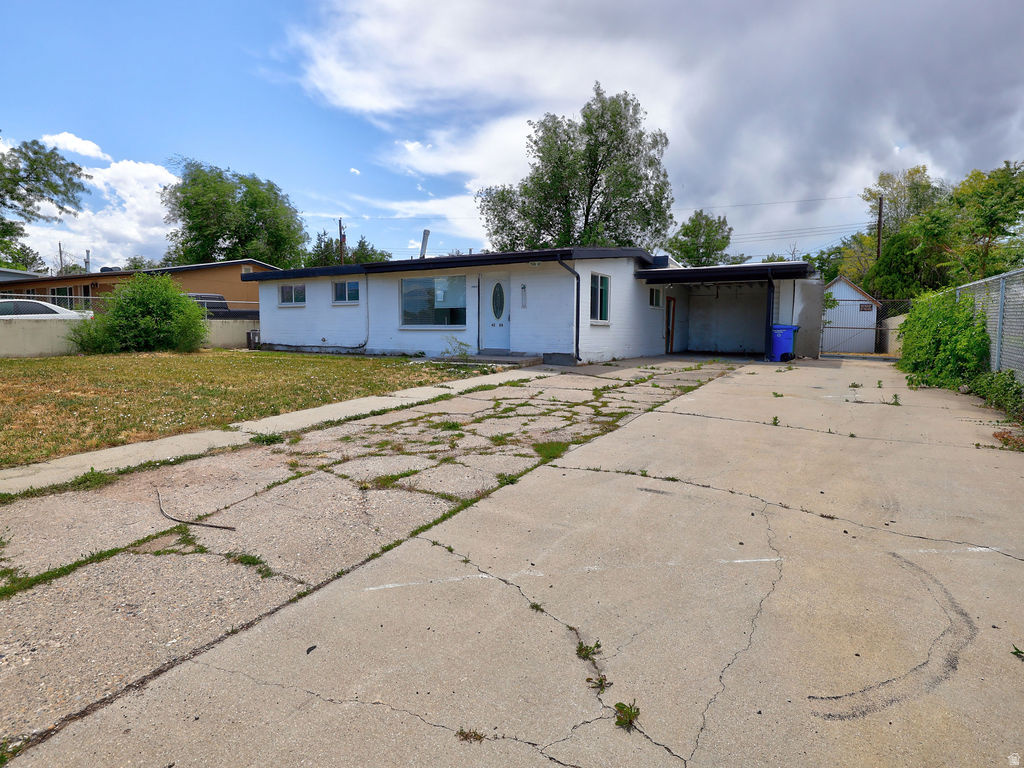 CLEARVIEW HOMES - Residential