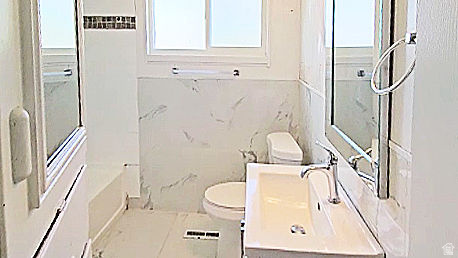 CLEARVIEW HOMES - Residential