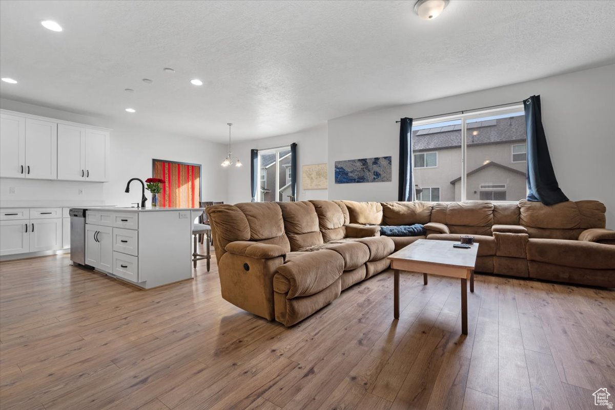 PORTERS CROSSING - Residential